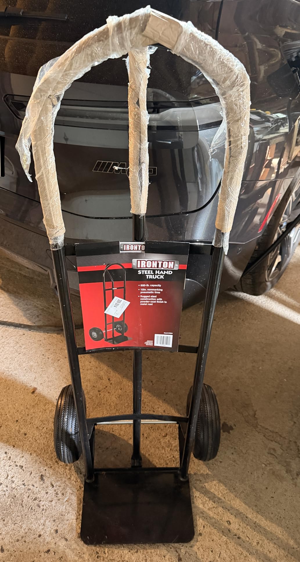 Ironton Steel Pneumatic Hand Truck Dolly, 600-Lb Capacity, Heavy-Duty Steel Frame, 10-in Pneumatic Tires, P-Style Handle, 14