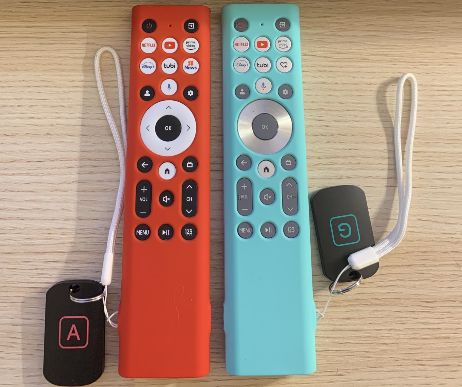 Key Finder Locator Tags, Lost Remote Finder Make Noise, TV Remote Control Finder with Sound 8 Receivers 85DB Beeper LED Light Wireless Item Tracker Locators Find Keys Device for Wallet Pets Gift customer photo 2