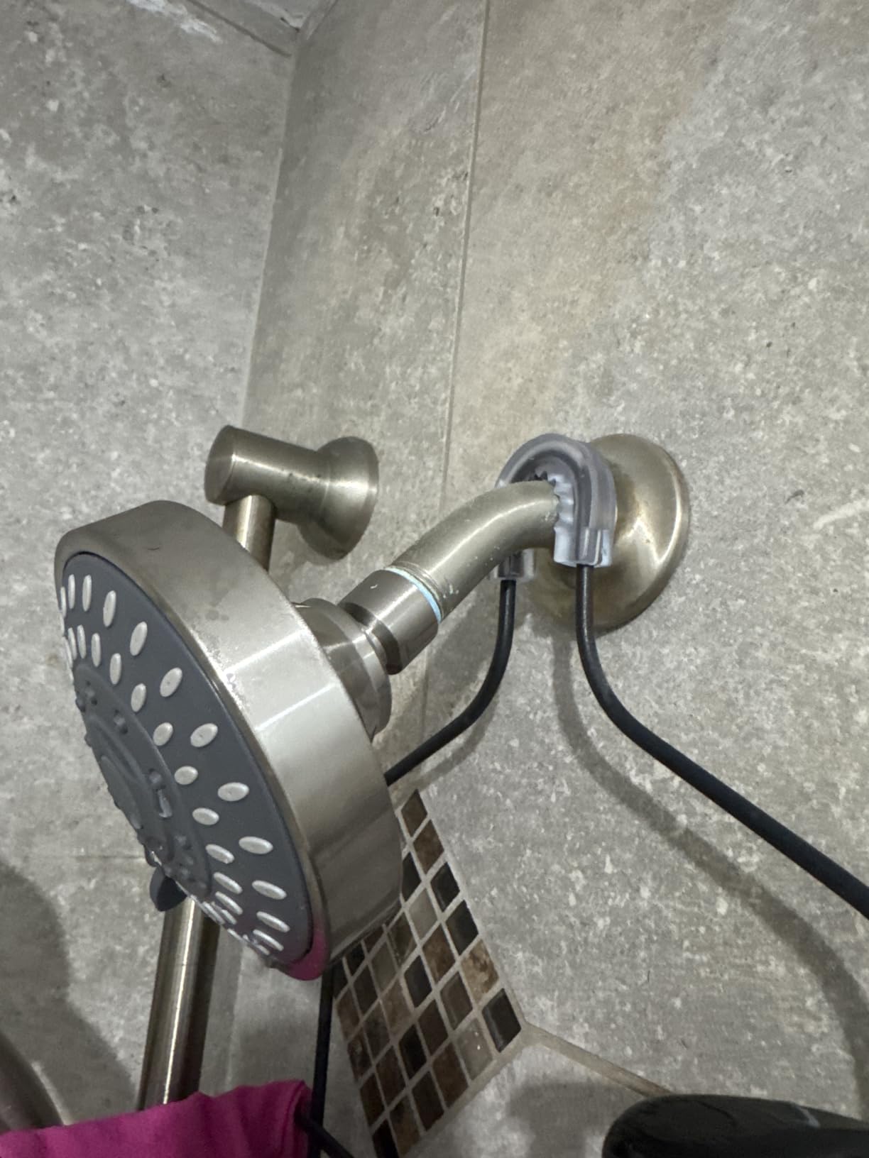 Aisoso Shower Head High Pressure Rain Fixed Showerhead 5-Setting with Adjustable Metal Swivel Ball Joint - Relaxed Shower Experience Even at Low Water Flow & Pressure customer photo 2