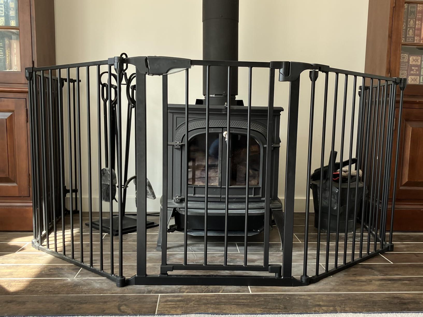 Bonnlo 134 Inches Wide Configurable Baby Gate, Fireplace Safety Fence/Guard, Adjustable 5-Panel Metal Play Yard customer photo 2