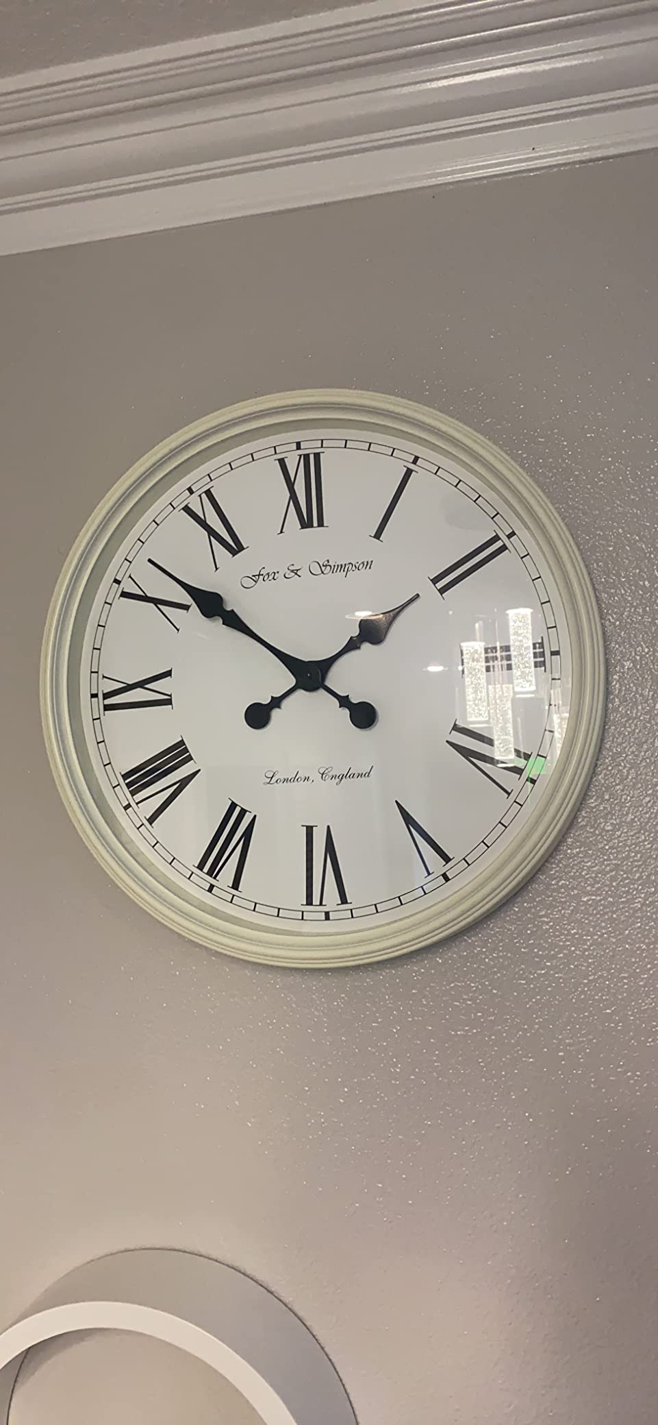 Extra Large 50cm / 20-Inch Grand Central Station Wall Clock in White customer photo 2