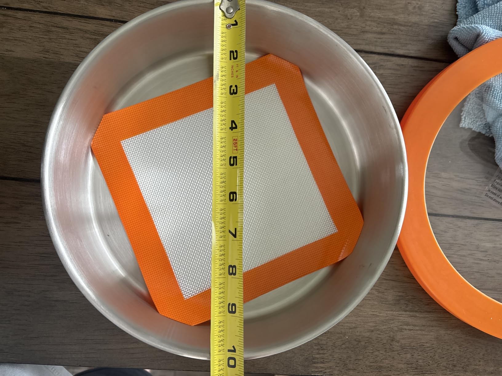 BACOENG 1 Gallon Flat Vacuum Chamber Kit, Stainless Steel Vacuum Degassing Chamber for Resin, Silicone and Epoxies customer photo 2