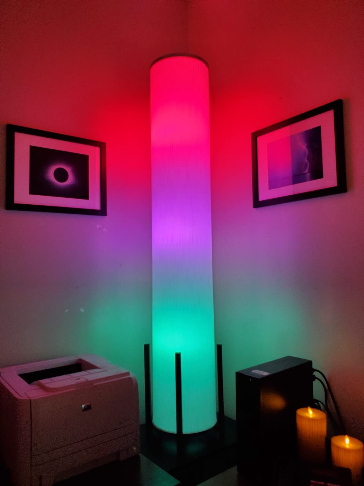 Philips Hue Smart 60W A19 LED Bulb - White and Color Ambiance Color-Changing Light - 2 Pack - 800LM - E26 - Indoor - Control with Hue App - Works with Alexa, Google Assistant and Apple Homekit customer photo 2