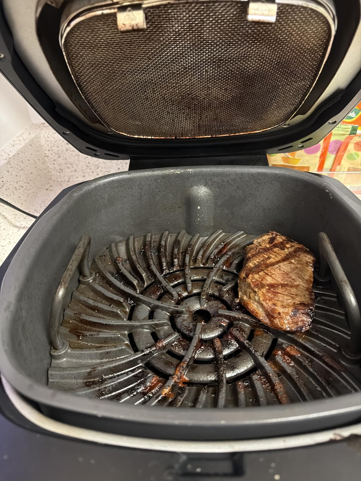 Ninja | Indoor Grill | Foodi | 5-in-1 (Grill, Air Fry, Roast, Bake, and Dehydrate | Fits up to 3lb Roast | Smoke Control System and Dishwasher Safe Parts | Black/Grey | AG301 customer photo 2