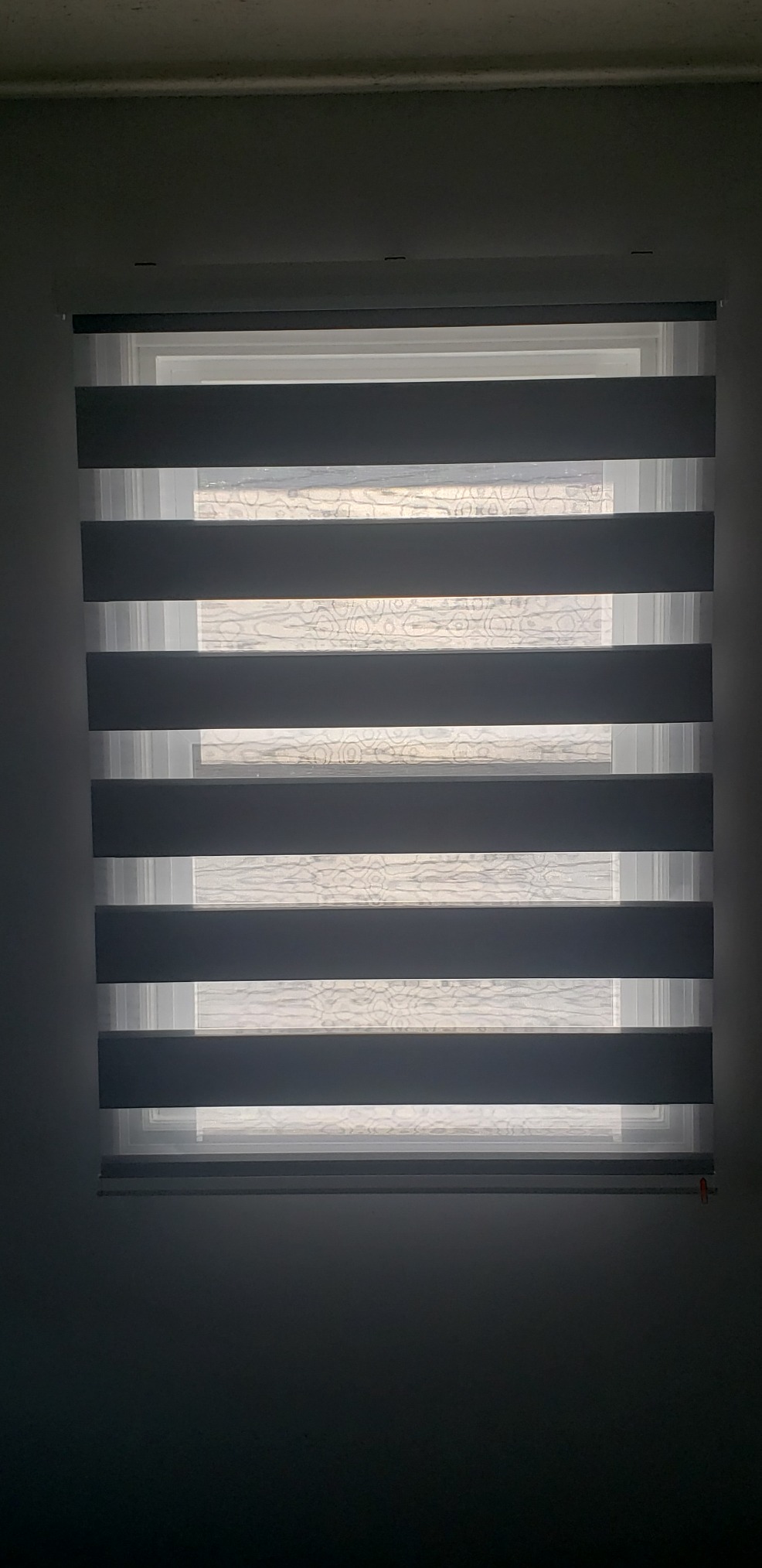 Graywind Motorized Blinds with Remote, Smart Zebra Shades for Windows, Roller Blinds Compatible with Alexa, Apple Homekit, Google Home, Custom Size, Classic - White customer photo 2