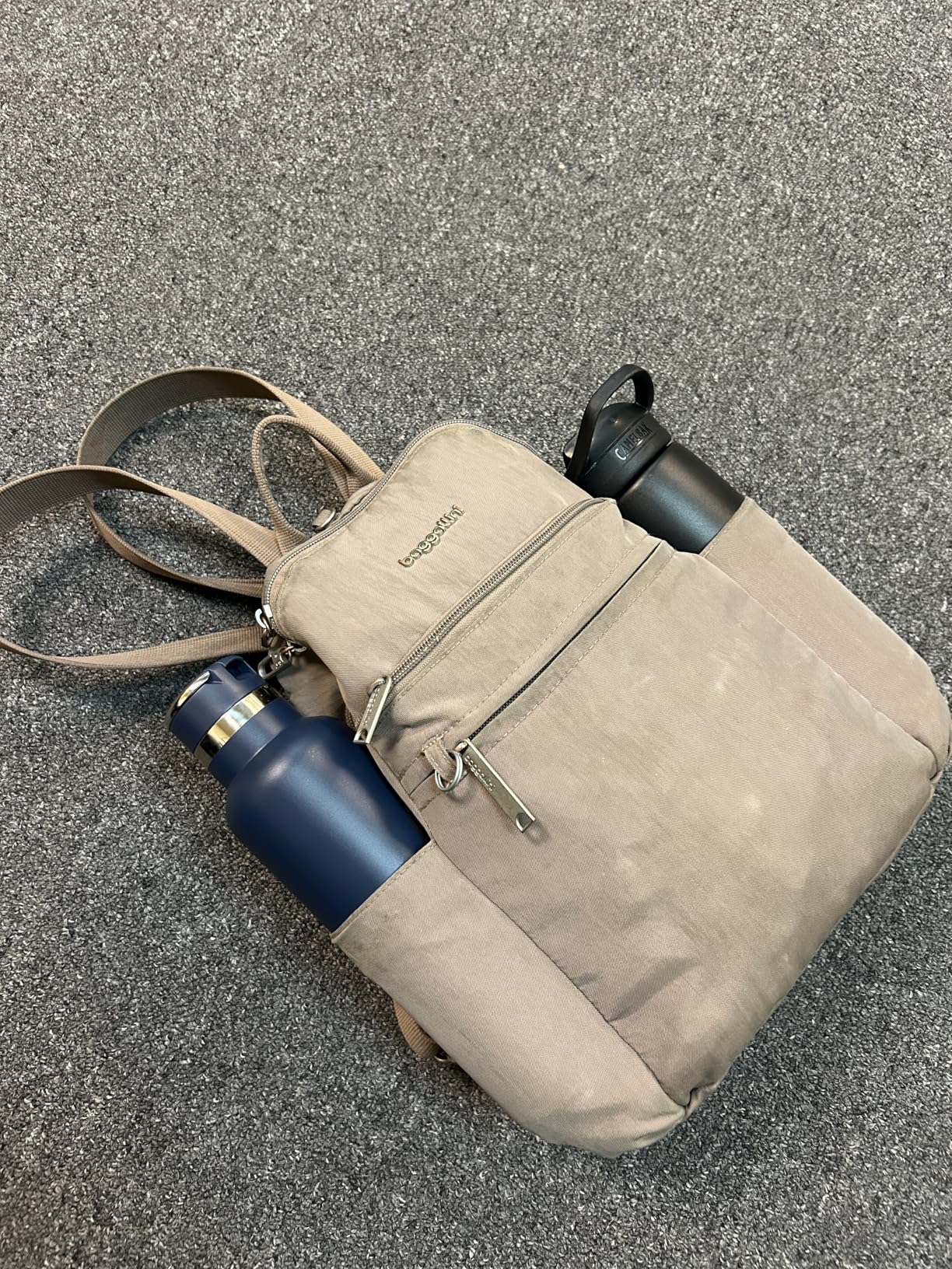 Baggallini Securtex Anti-theft Vacation Travel Backpack customer photo 1