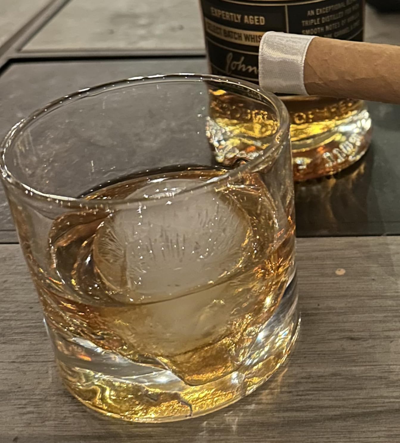 LIITON Grand Canyon Heavy Crystal Whiskey Glasses Gift Set of 4, Thick Freezable Bourbon Glass 1lb Each, Premium Whiskey Gifts for Men, Frozen Crystal Chills Cocktails, 10 oz customer photo 1