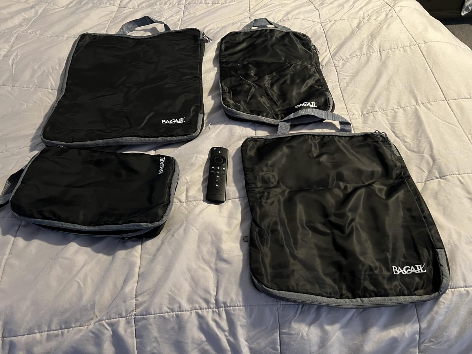 BAGAIL 6 Set Compression Packing Cubes Travel Accessories Expandable Packing Organizers (Half Mesh, Black) customer photo 2