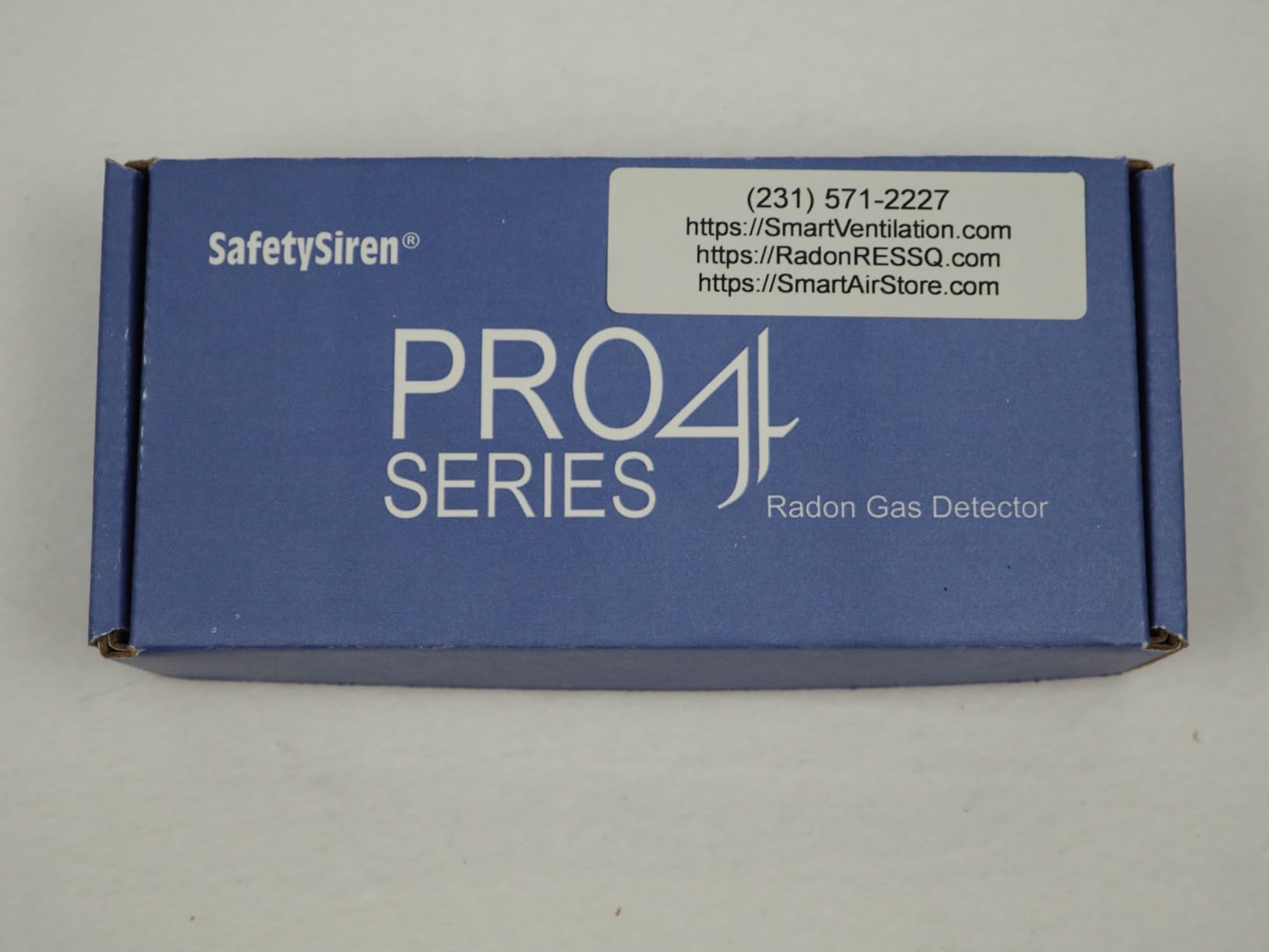 Safety Siren Pro4 Plug-in Radon Detector, Continuous Radon Gas Monitoring with Audible & Visual Alarms | Short & Long-Term Radon Detection for Home, Office, & Other Indoor Living Areas | Made in USA customer photo 2