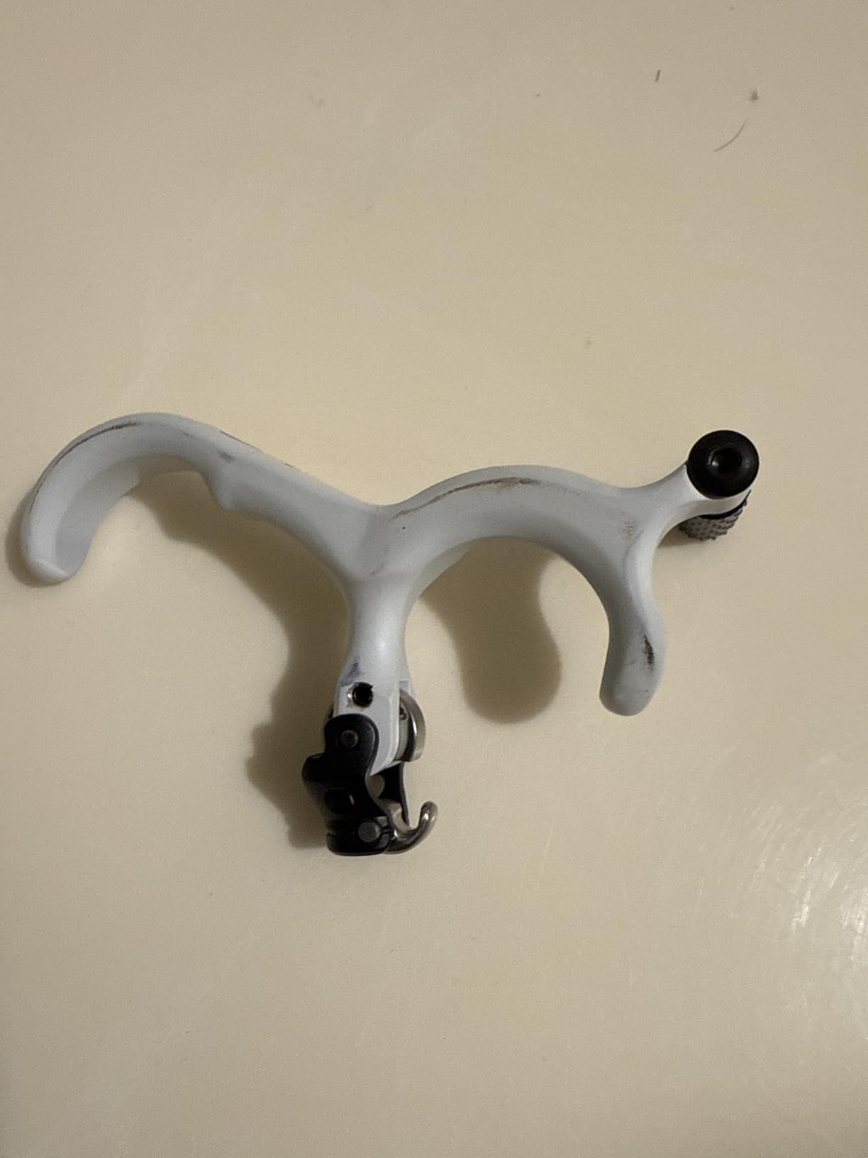 B3 Archery Ghost 3 Finger Handle Back-Tension Release with Textured Coated White Grip and Integrated Thumb Peg for Bowhunting and Competition customer photo 1