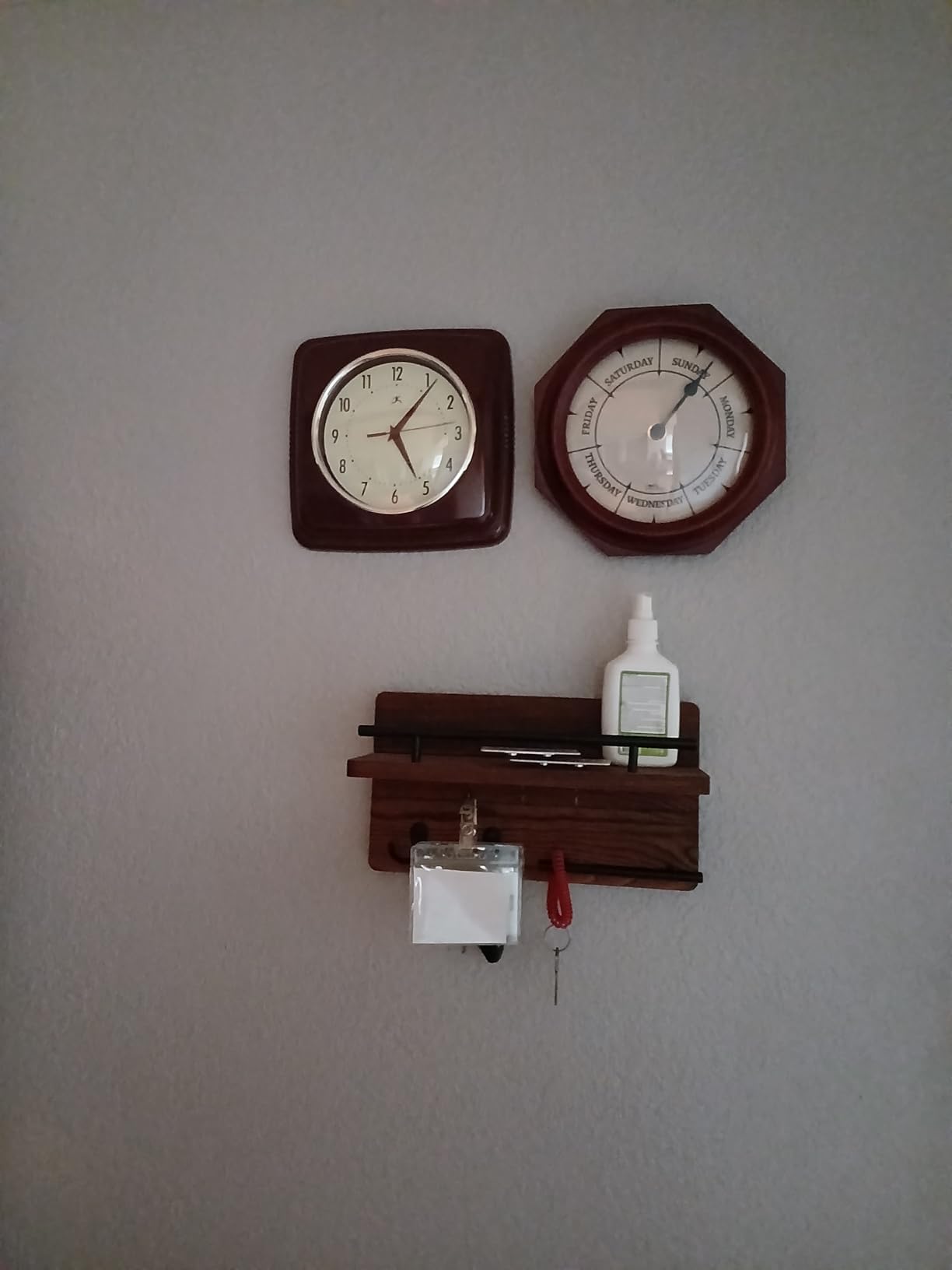 Infinity Instruments Square Silent Retro 9 inch Mid Century Modern Kitchen Diner Retro Wall Clock Quartz Sweep Movement (Red) customer photo 2