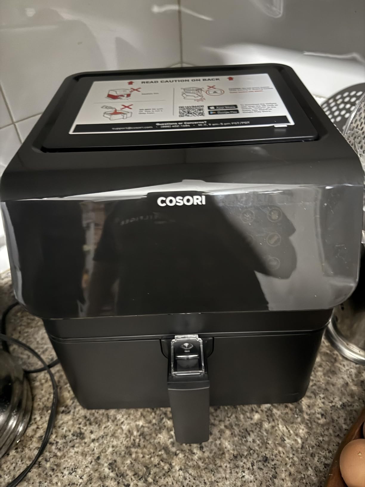 COSORI Air Fryer Pro Smart 5.8QT, 3-Way Control, 12-in-1 Customizable Functions, Online Recipes, Detachable Basket, Works with Alexa & Google Assistant customer photo 2