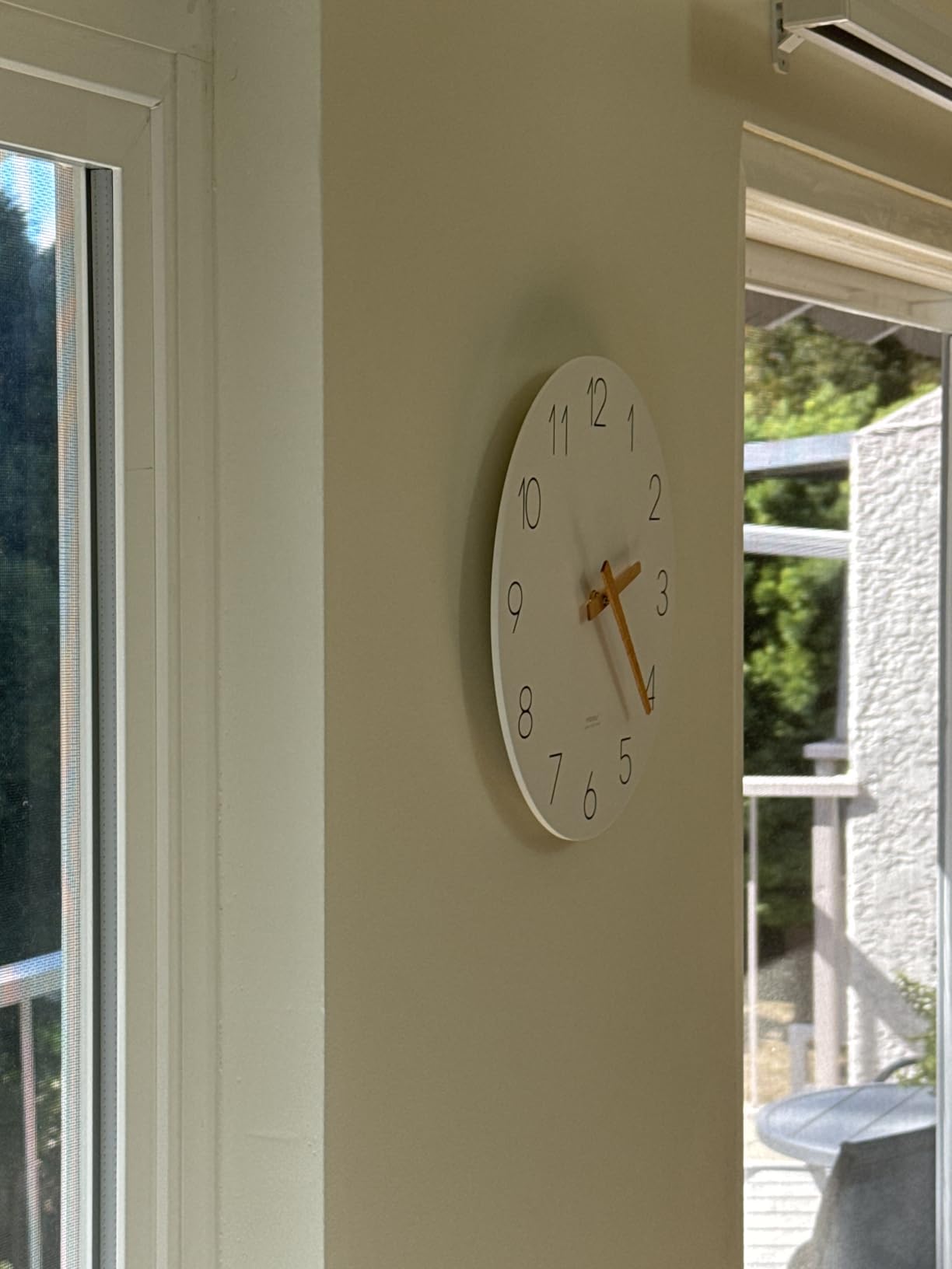 mooas Flatwood Wall Clock, Analog Wall Clock, Silent Non-Ticking 12 inch Modern Wall Clocks Battery Operated for Office, Home, Bathroom, Kitchen, Bedroom, School, Living Room customer photo 2