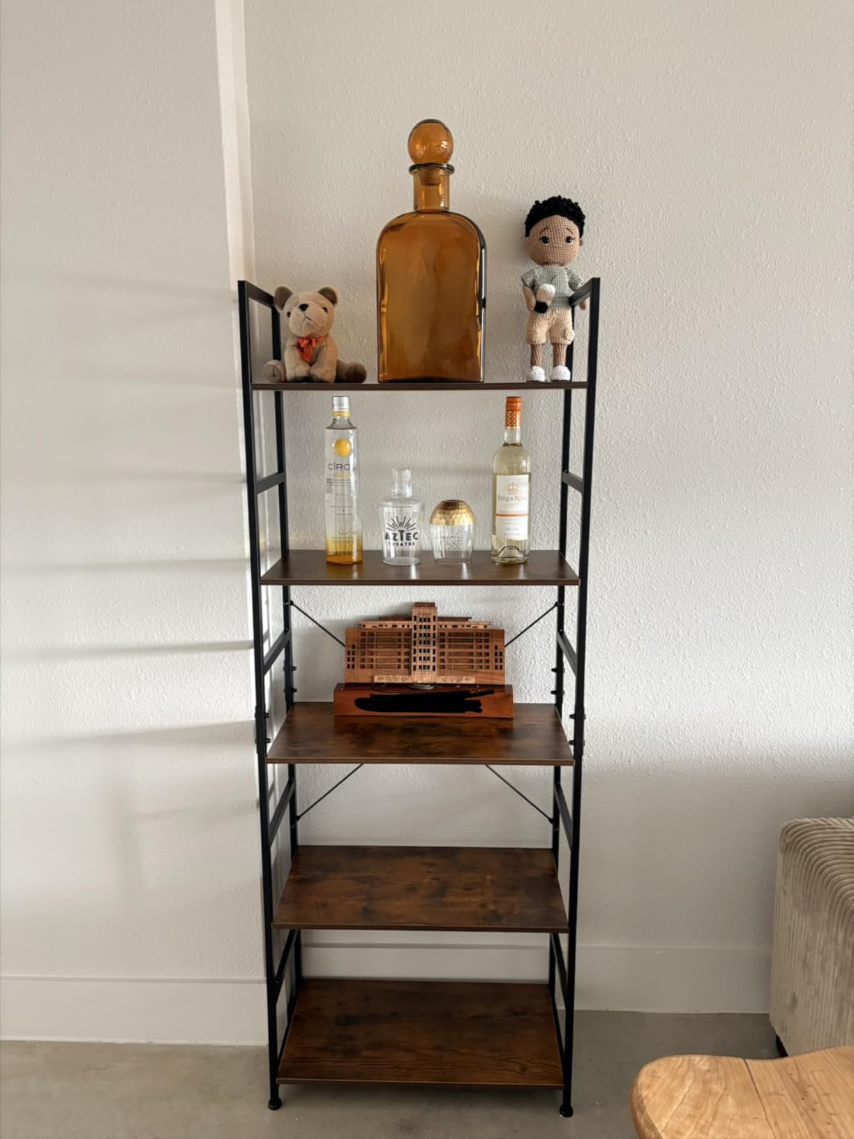 NUMENN 5 Tier Bookshelf, Tall Bookcase Shelf Storage Organizer, Modern Book Shelf for Bedroom, Living Room and Home Office, Vintage customer photo 1