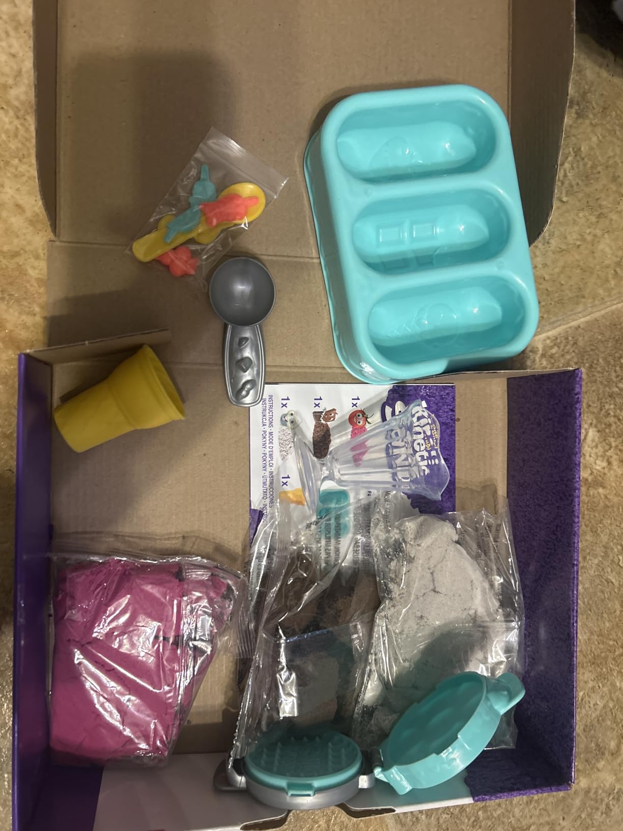 Kinetic Sand Scents, Ice Cream Treats Playset with 3 Colors Scented Play Sand & 6 Tools, Sensory Toys for Kids Ages 3 and up customer photo 2