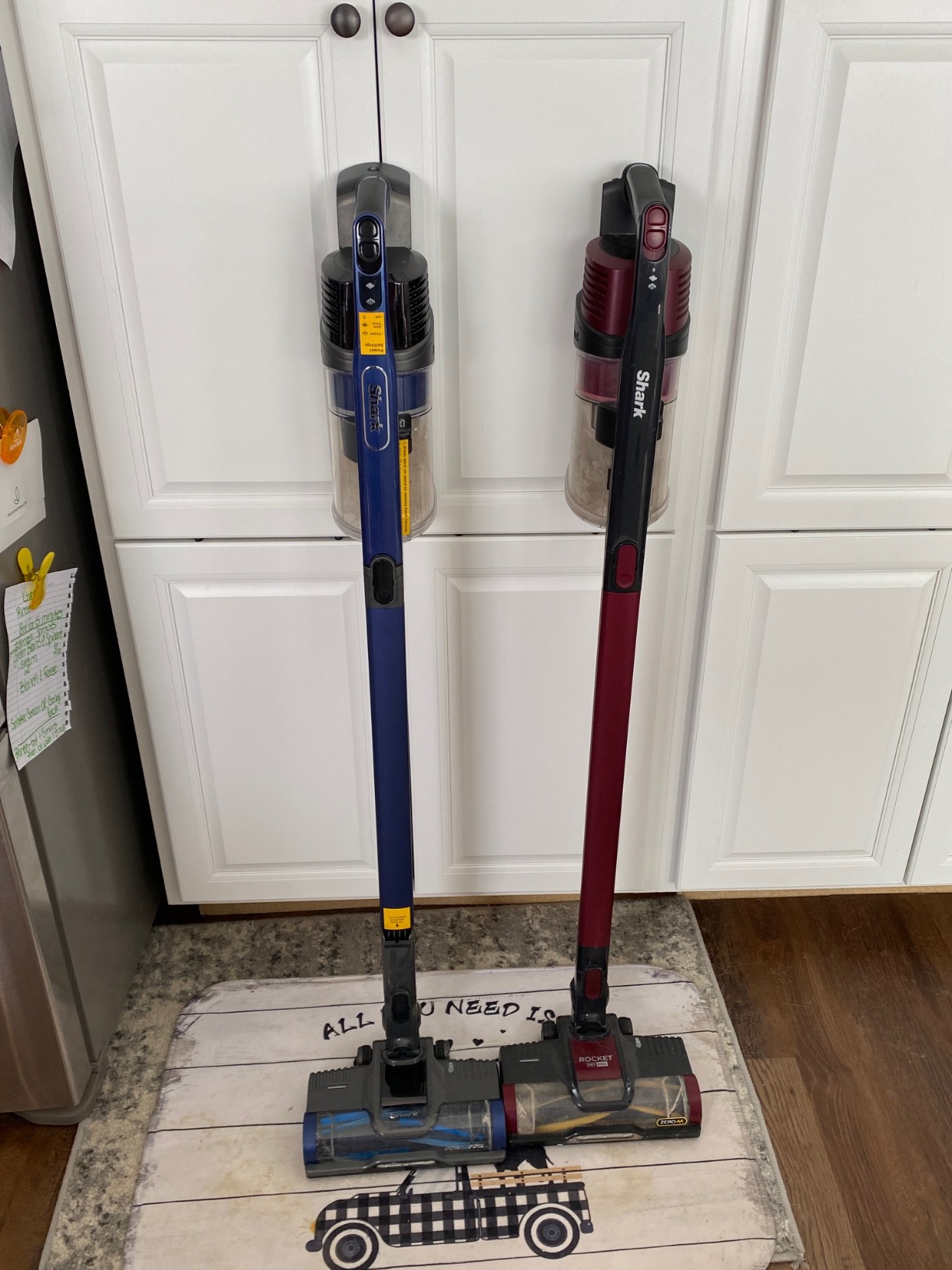 Shark IZ363HT Cordless Vacuum Cleaner with HEPA Filter, Lightweight, Portable, Rechargeable, Powerful Pet Hair Pickup, Removable Handheld, Crevice Tool, Dusting Brush, 50-min Runtime, Blue customer photo 2