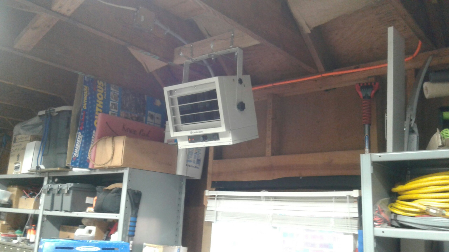 Comfort Zone Hard-Wired Ceiling Mount Garage Electric Space Heater, Fan-Forced, 5,000 Watt, 240 Volt, Overheat Protection, Thermal Cut-Out Switch, Ideal for Workshop & Garage, CZ220BK customer photo 2