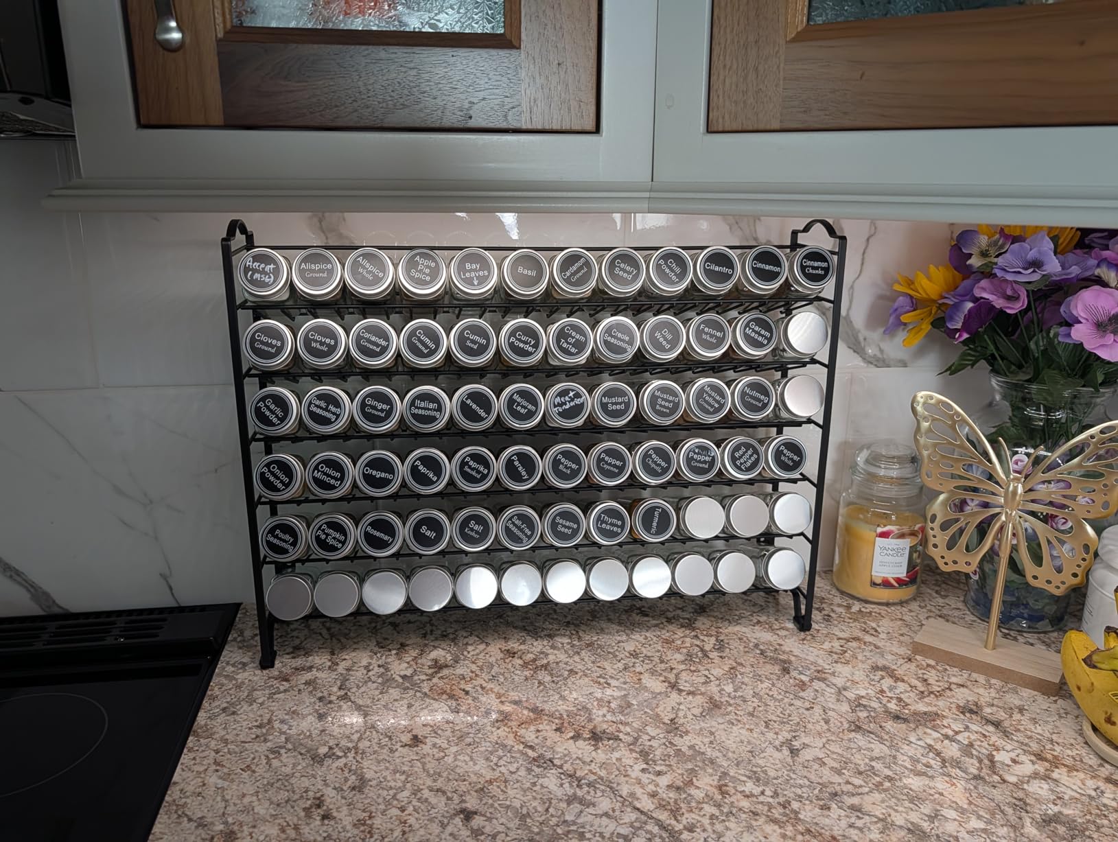 SWOMMOLY Spice Rack Organizer with 72 Empty Square Spice Jars, 340 Spice Labels with Chalk Marker and Funnel Complete Set, for Countertop, Cabinet or Wall Mount, Black customer photo 1