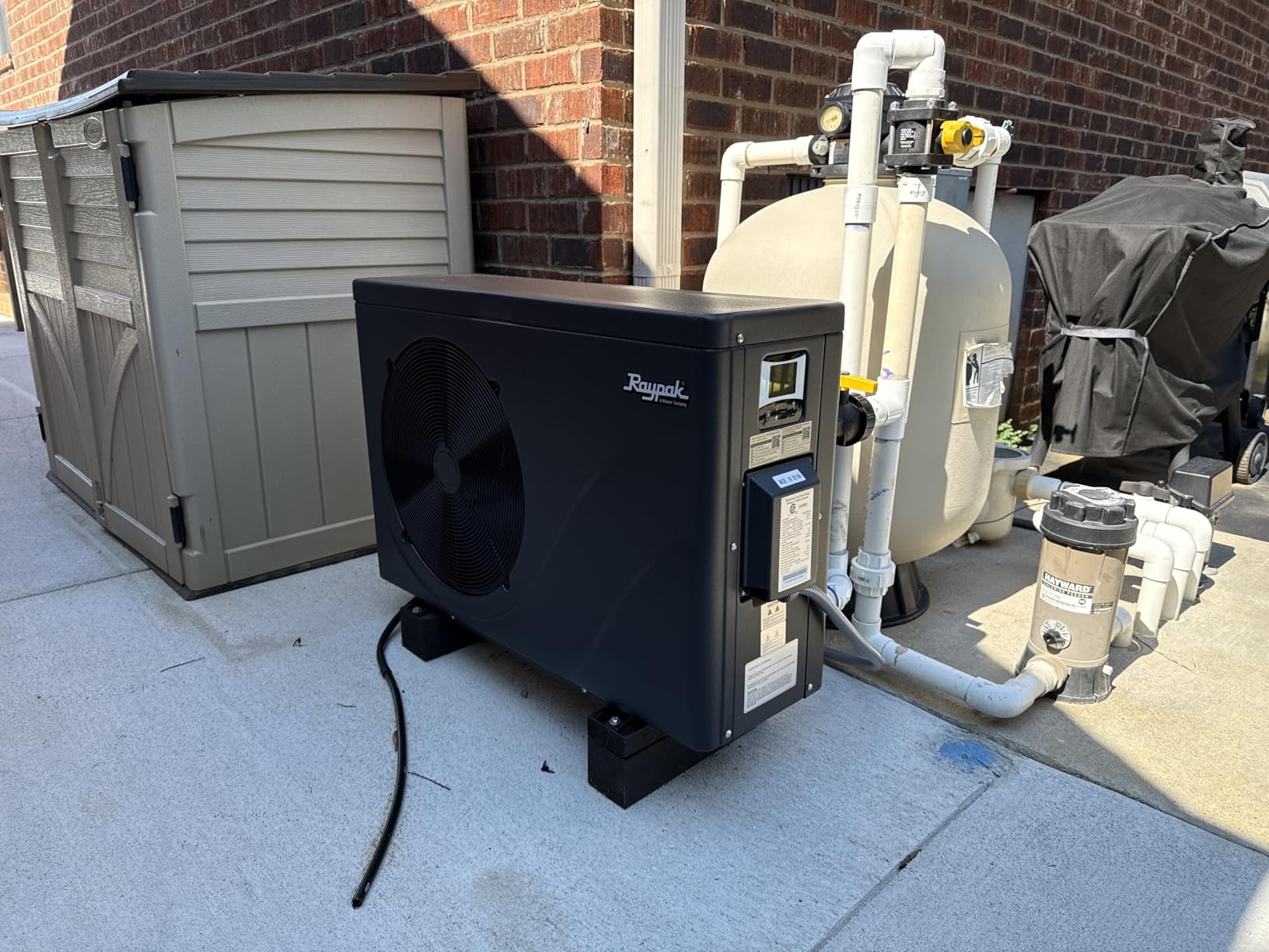 Raypak Crosswind Horizontal Discharge 50k BTU Pool & Spa Heat Pump customer photo 1