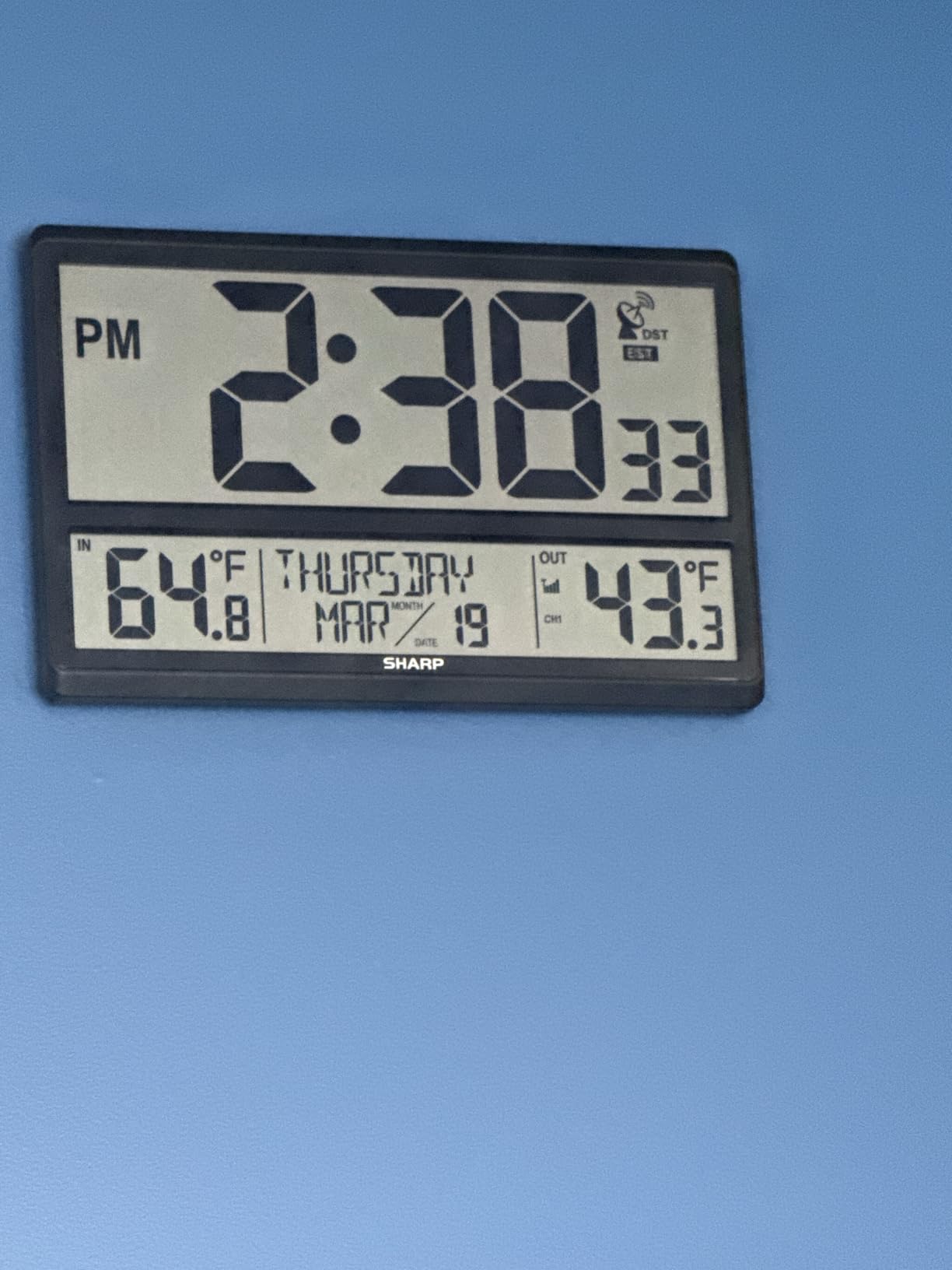 Sharp Atomic Clock - Never Needs Setting! - Easy to Read Numbers - Indoor/Outdoor Temperature, Wireless Outdoor Sensor - Battery Powered - Easy Set-Up (4