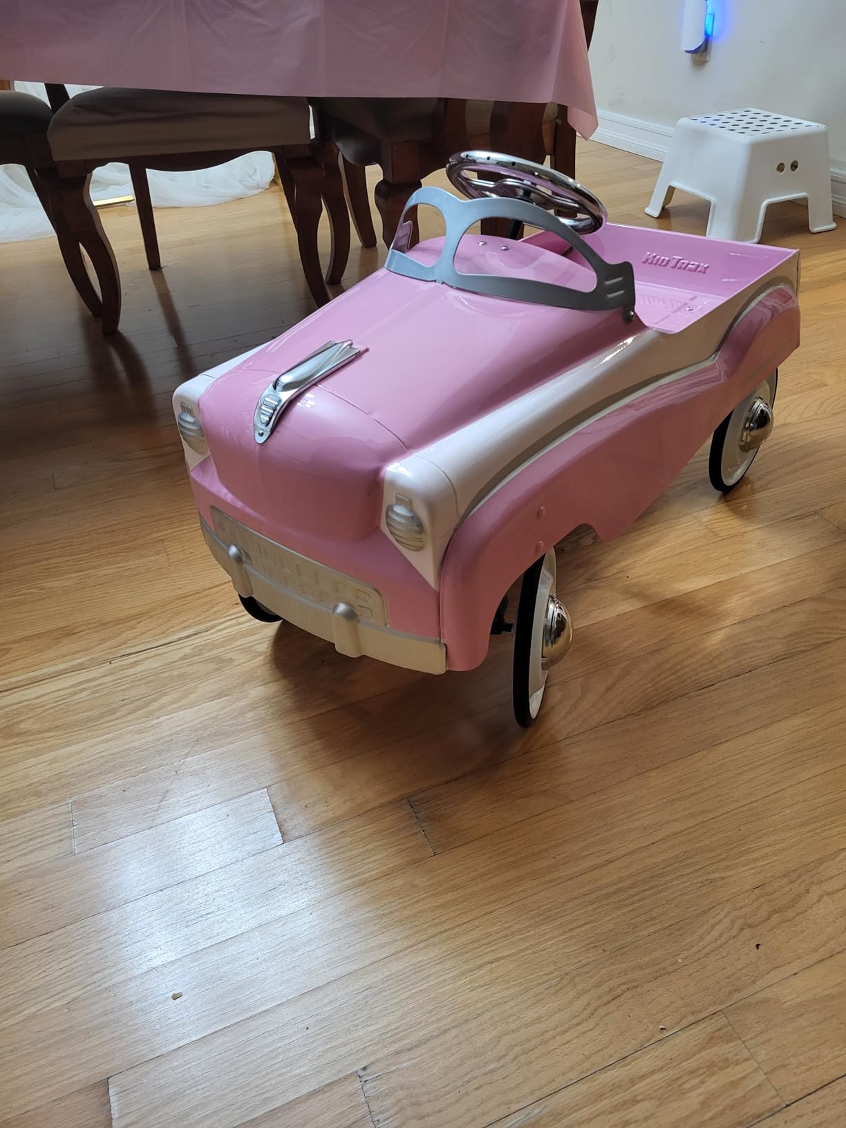 Kid Trax Street Rod Pedal Car, Classic Design Ride On Car, Ages 3-5, Durable Steel customer photo 1