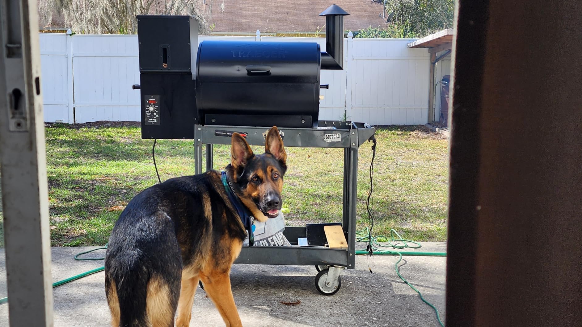 Stanbroil Pellet Grill Hopper Extension, Pellet Smoker Accessories for Traeger Pro Series 22, 34, 575, 780, Tailgater 20, Junior 20, Bronson 20, Black customer photo 2