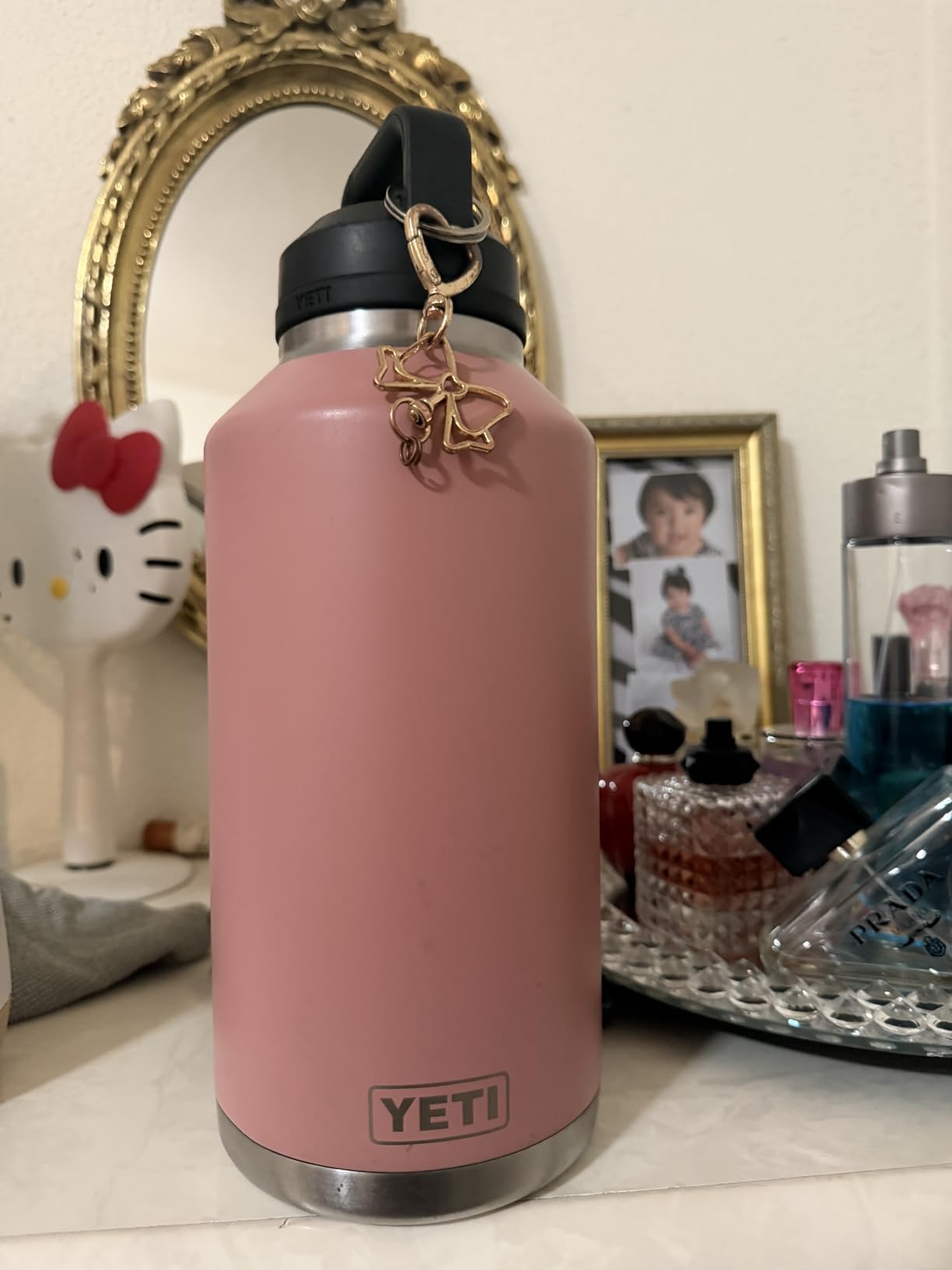 YETI Rambler 64 oz Bottle, Vacuum Insulated, Leakproof, Stainless Steel with Chug Cap, Black customer photo 1