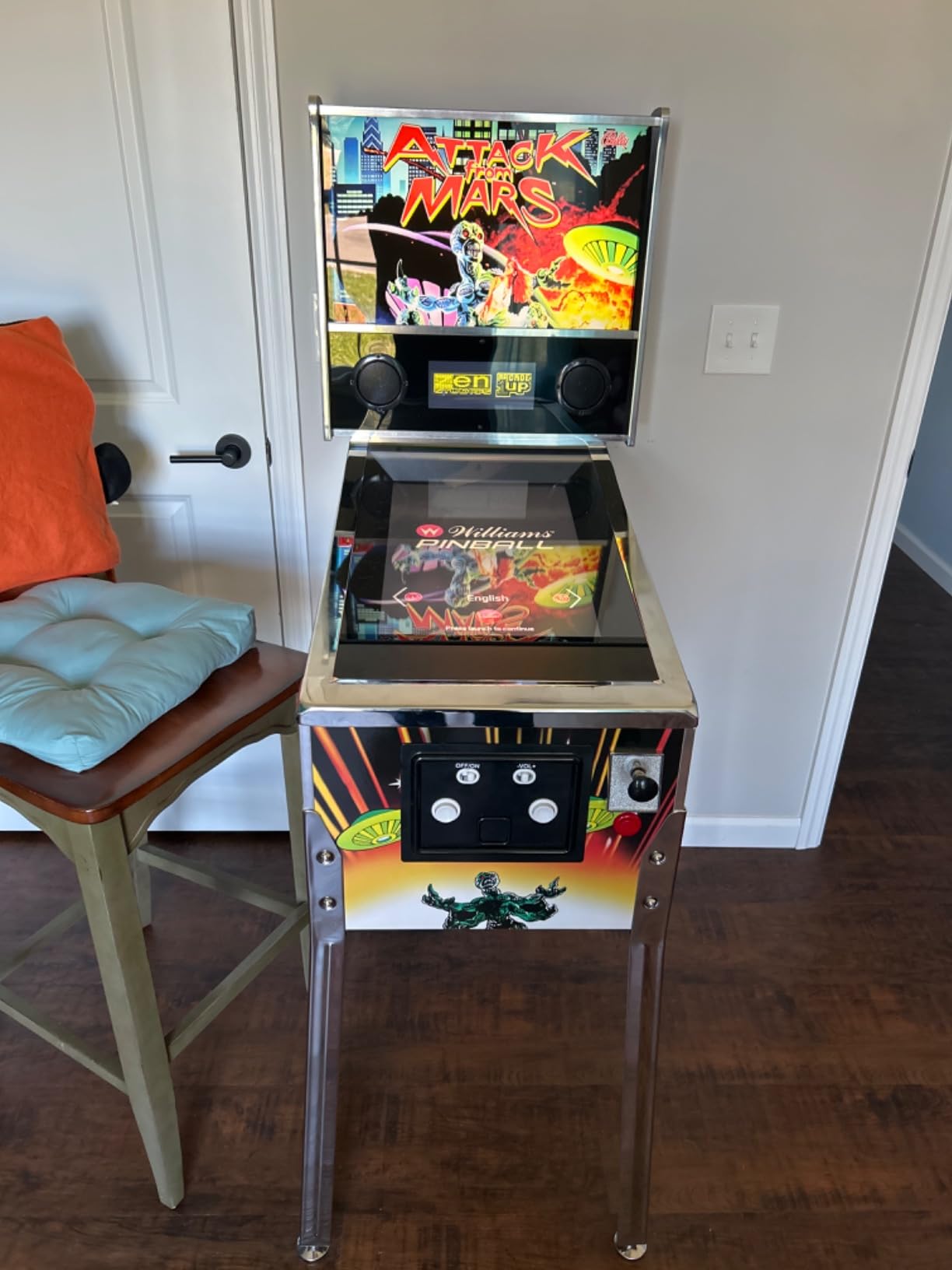 Arcade1Up William Bally Attack From Mars Pinball - Electronic Games customer photo 2