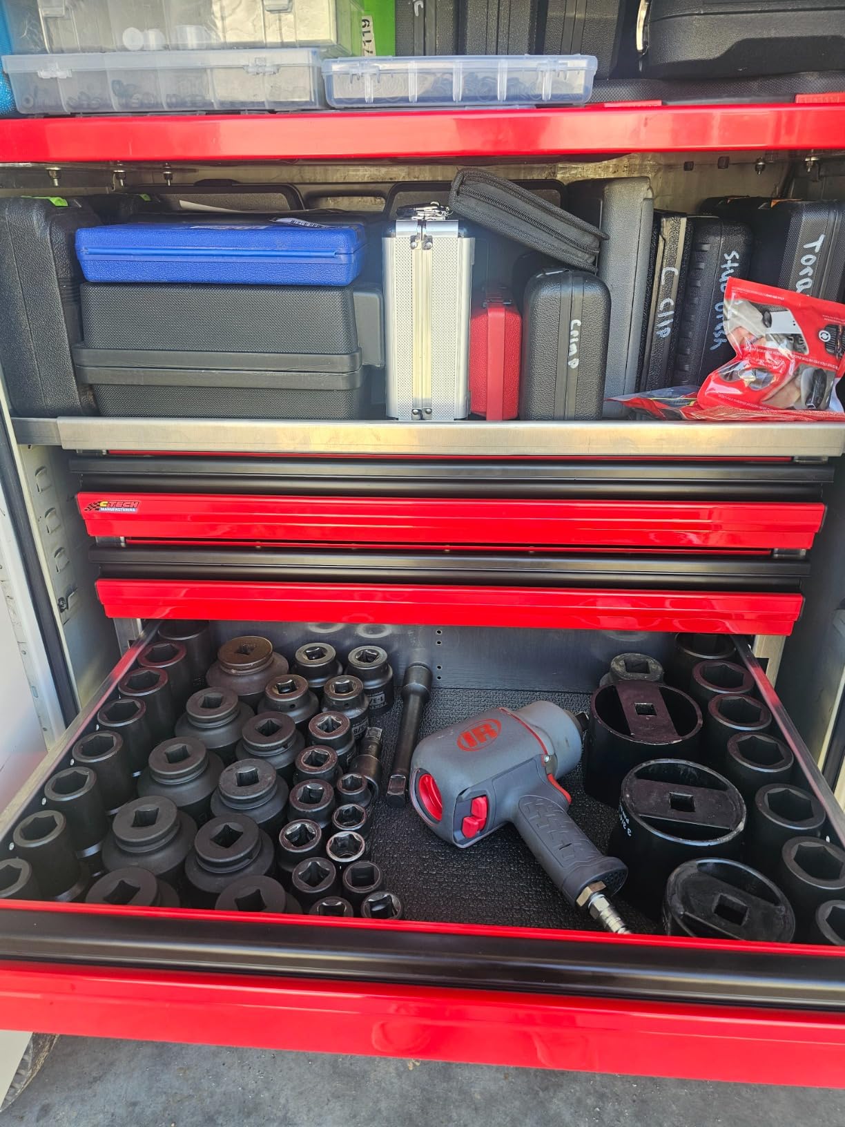Ingersoll Rand 2146Q1MAX 3/4-Inch-Drive Air Impact Wrench with Quiet Pistol-Grip Design, 2,000 Ft-Lbs Torque customer photo 2