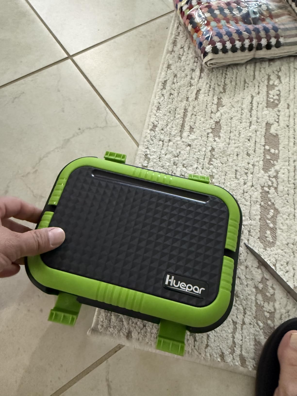 Huepar Laser Level 360 Self Leveling, Rechargeable Green Laser 4x360° Cross Line Lazer Leveler 4D Level Laser Tool for Construction with Two Li-ion Batteries, Magnetic Bracket &Hard Carry Case -LS04CG customer photo 2