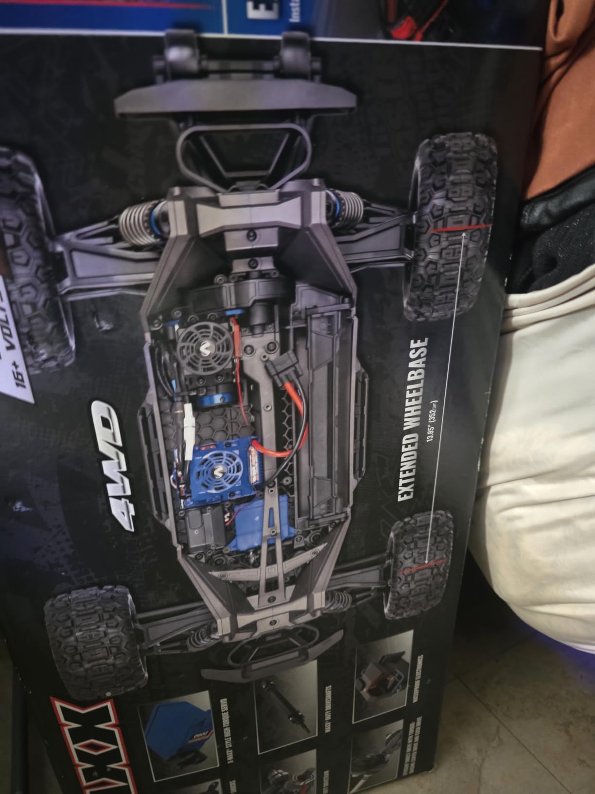 Traxxas Maxx Wide 1:10 4WD Monster Truck RTR customer photo 1