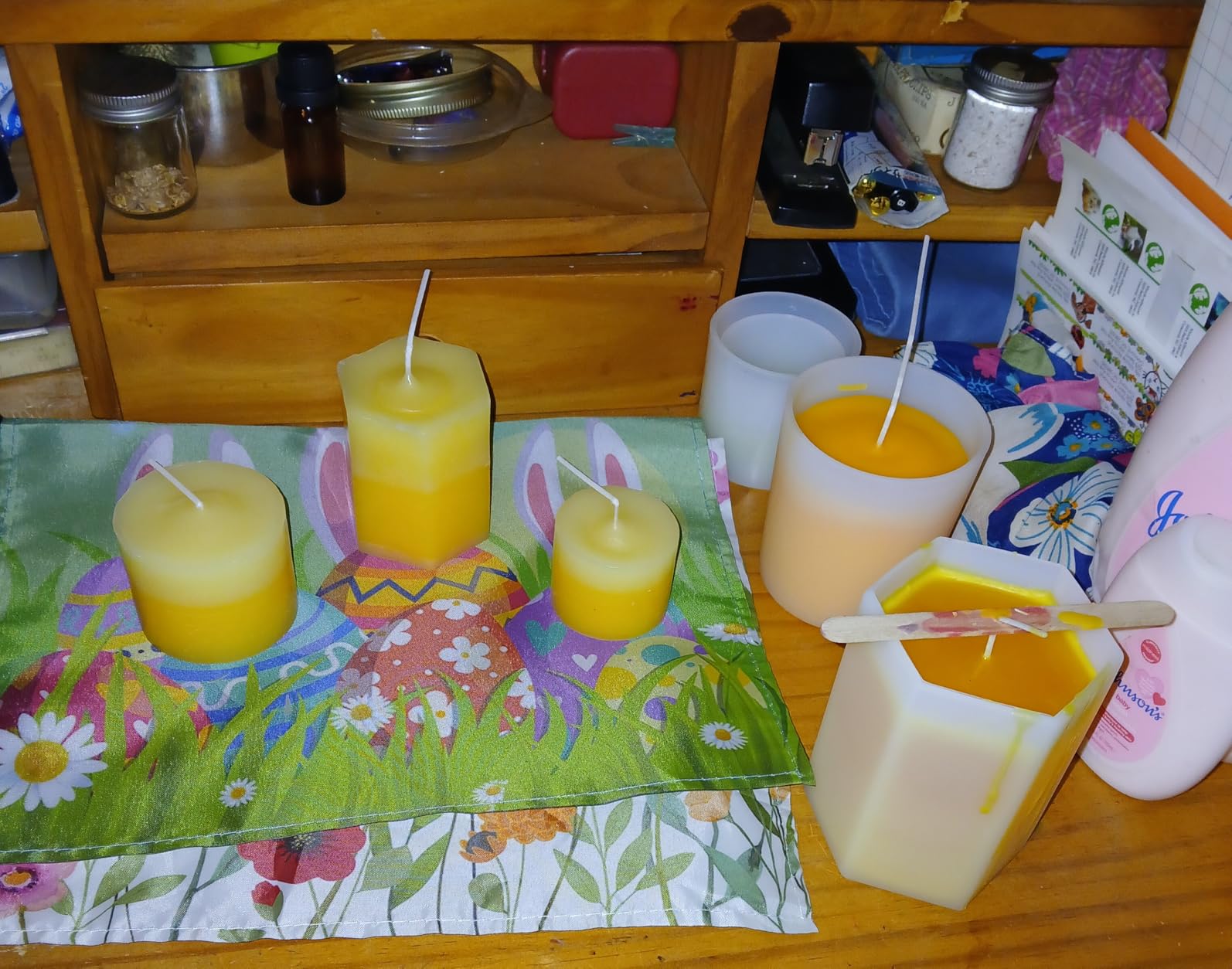 3 Pack Cylinder Candle Molds and 2 Pack Hexagon Shaped Candle Molds Cylinder Light Resin Mold for Making Candles, Soaps, Flower Specimen, Insect Specimen, DIY Clay Molds etc (5 Sizes) customer photo 1