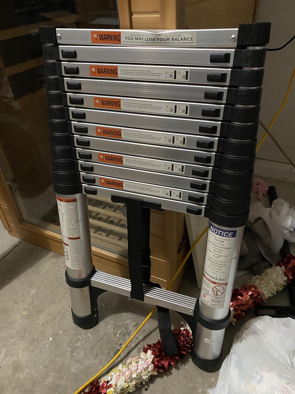 Telescoping Ladder, SocTone 12.5 FT Aluminum Lightweight Extension Ladder with 2 Triangle Stabilizers customer photo 1