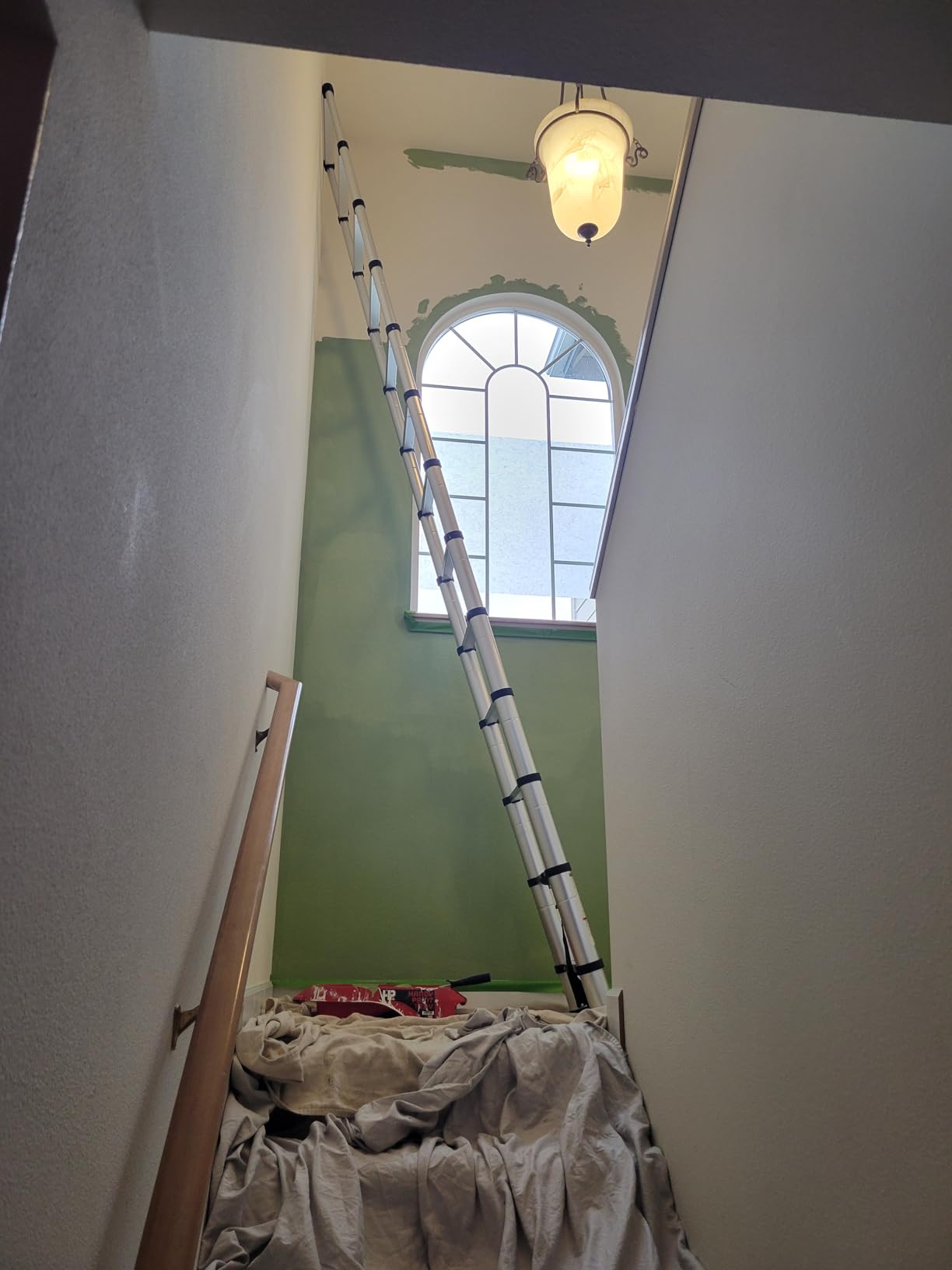 Telescoping Ladder, SocTone 12.5 FT Aluminum Lightweight Extension Ladder with 2 Triangle Stabilizers customer photo 2
