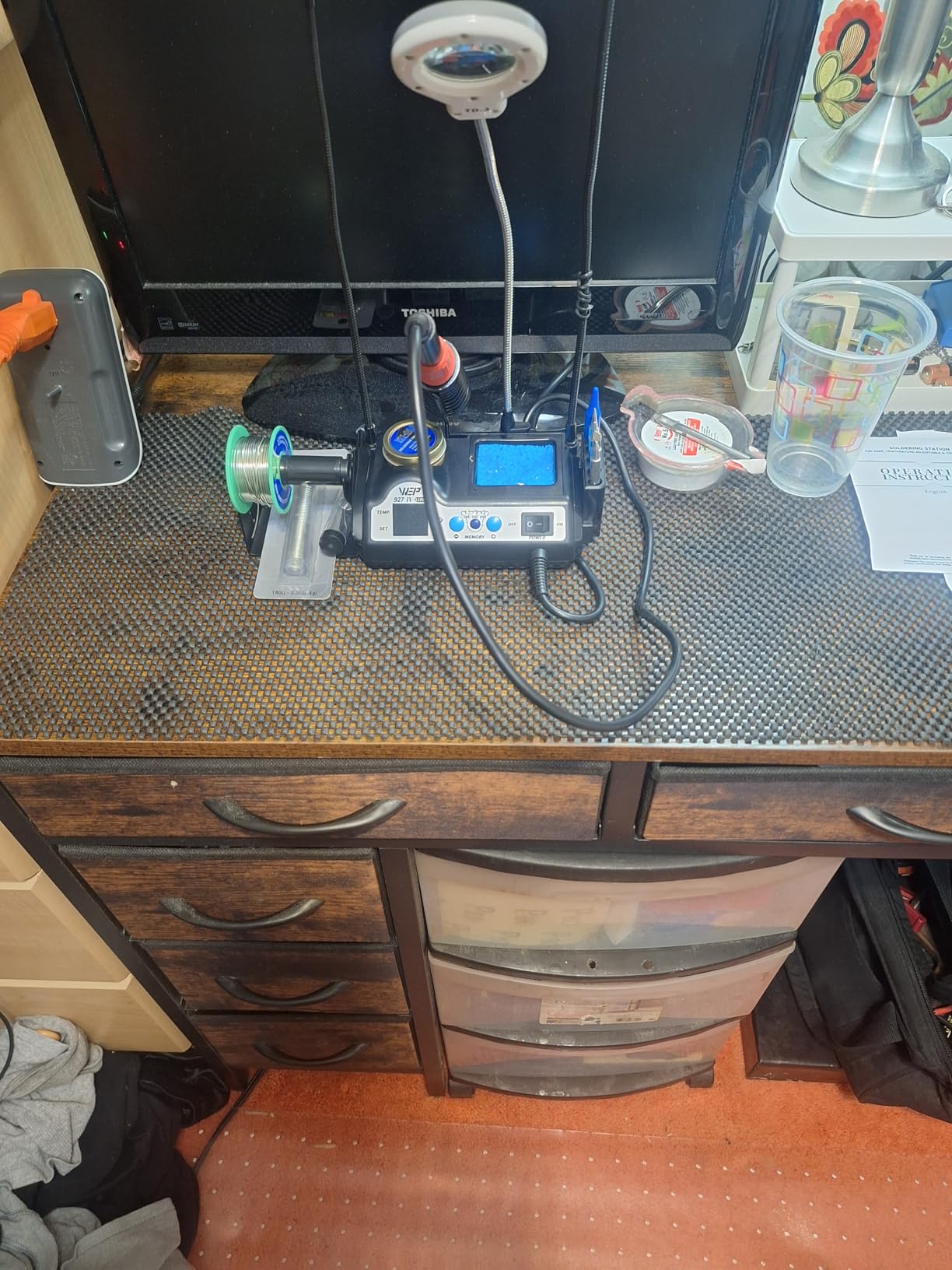 WEP 927-IV Soldering Station Kit High-Power 110W with LED Magnifier, 3 Preset Channels, Sleep Mode, 5 Extra Iron Tips customer photo 1
