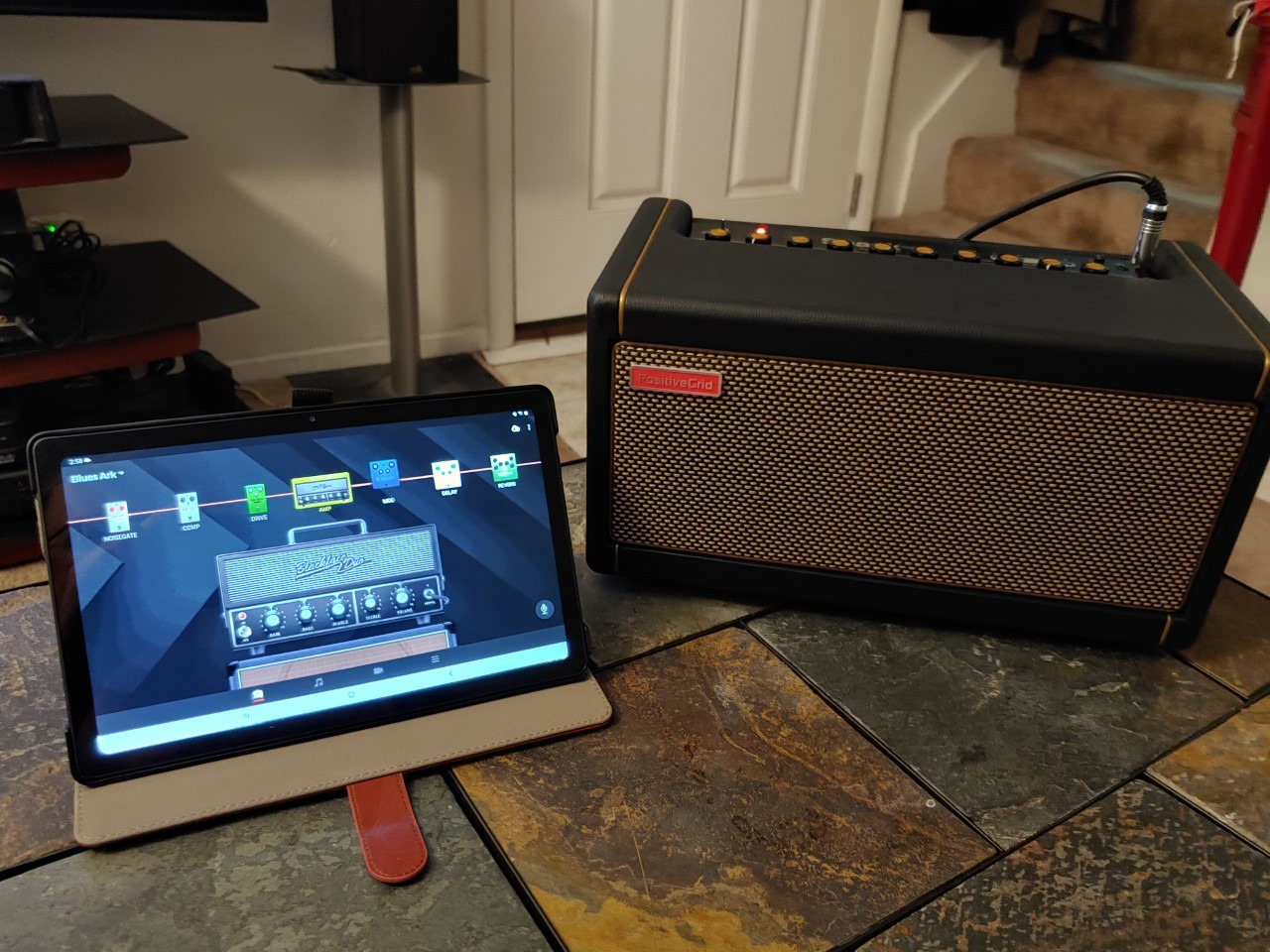 Positive Grid Spark Pearl Guitar Amplifier Electric, Bass and Acoustic Guitar 40-Watt Combo Practice Amp with Spark Mobile App (Pearl) customer photo 2
