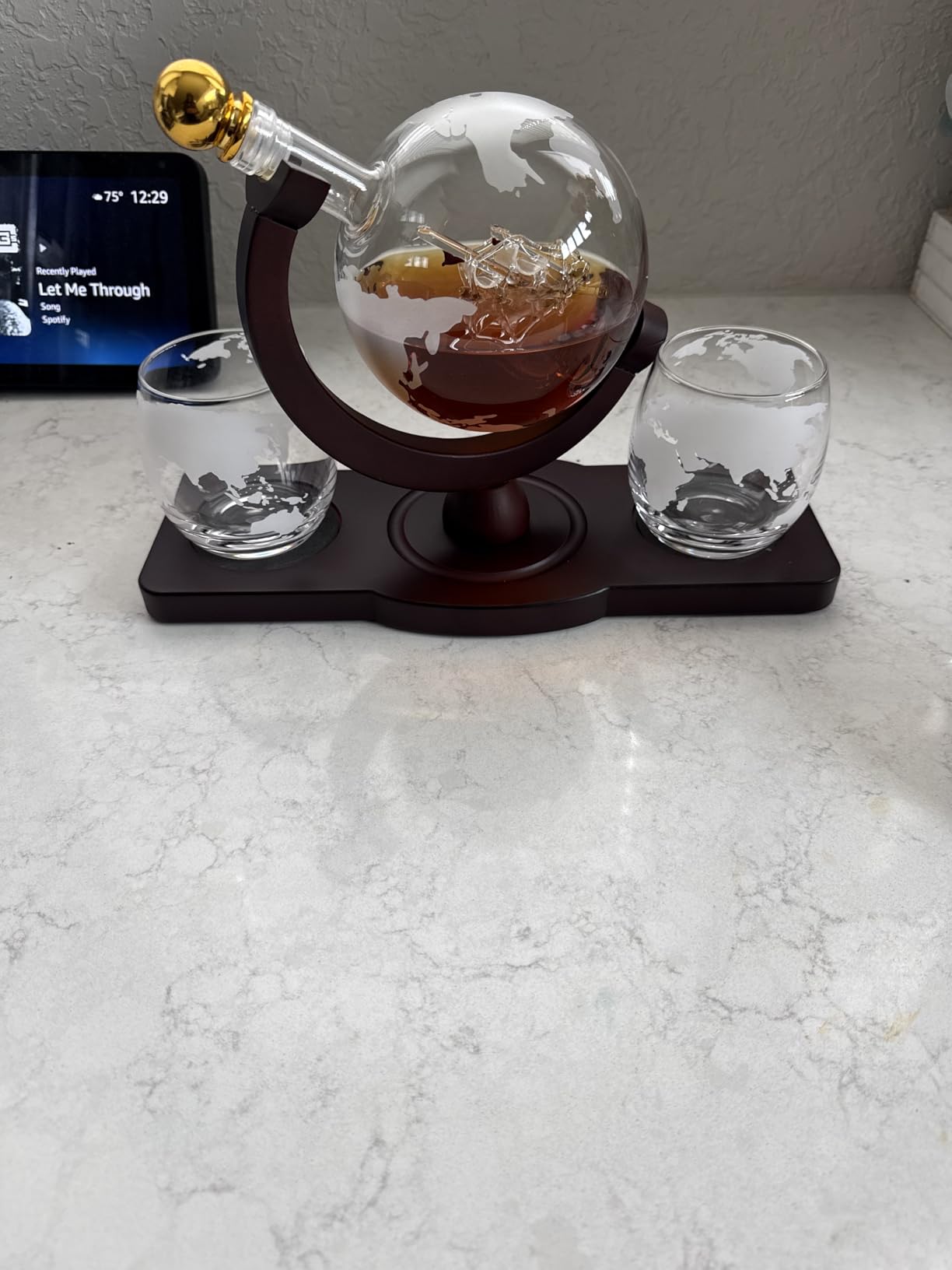 PONPUR Gifts for Men Dad, Whiskey Decanter Globe Set with 2 Ball Stones & 2 Glasses customer photo 2