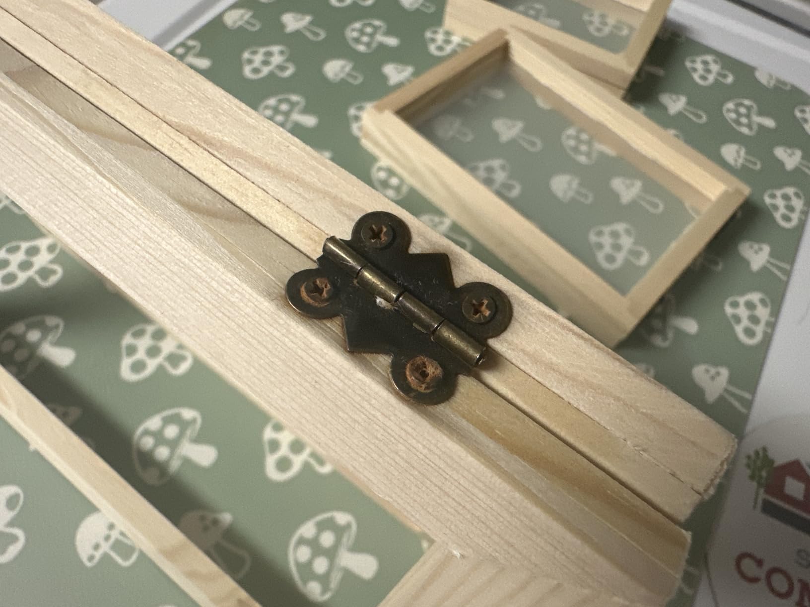 Worown 4 Sizes 2 in 1 Wooden Paper Making Screen, Mould and Deckle, Wooden Paper Making Frame for DIY Crafts (A4, A5, A6 & A7) customer photo 2