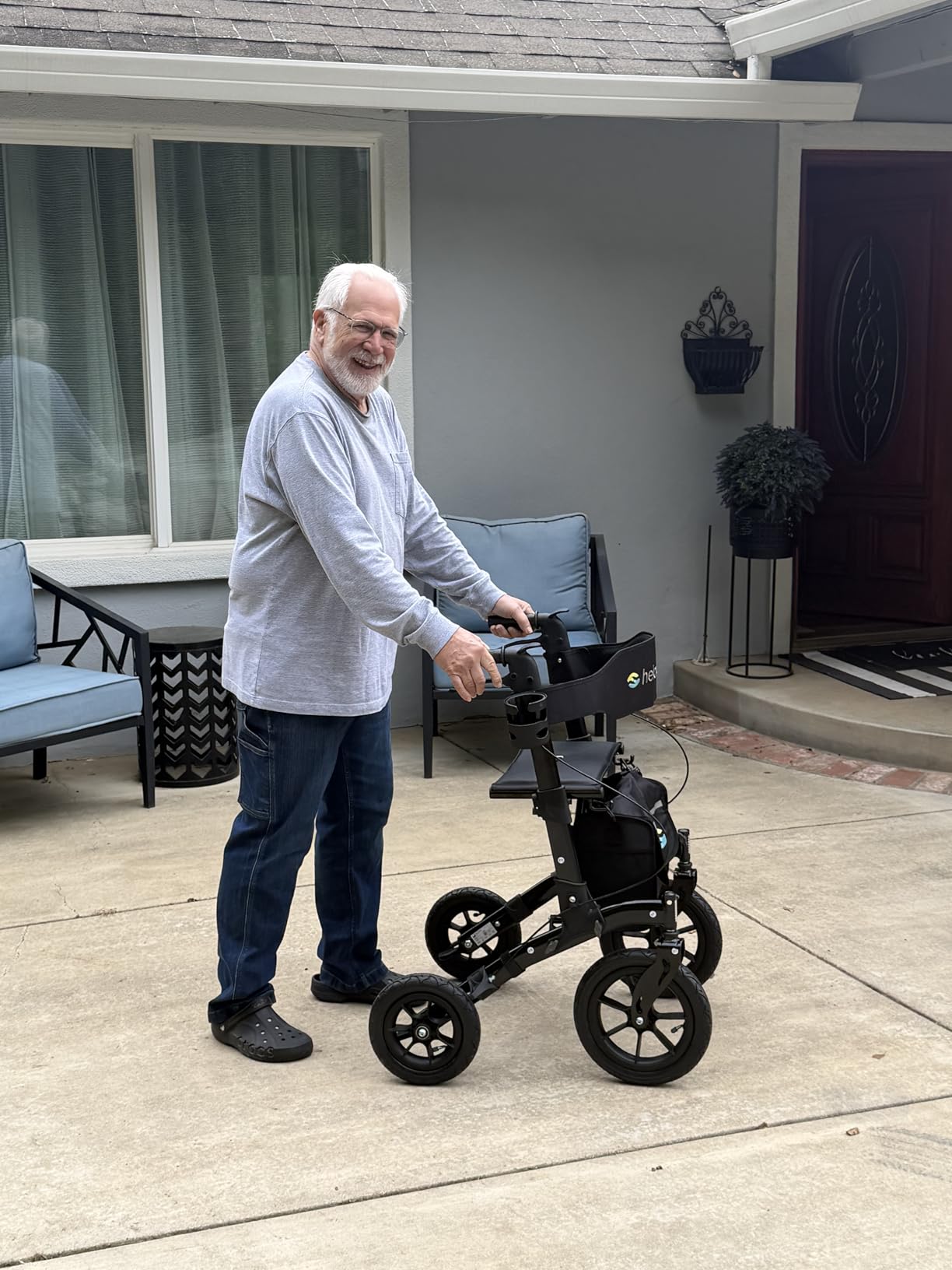 Helavo All Terrain Walker Rollator with 12