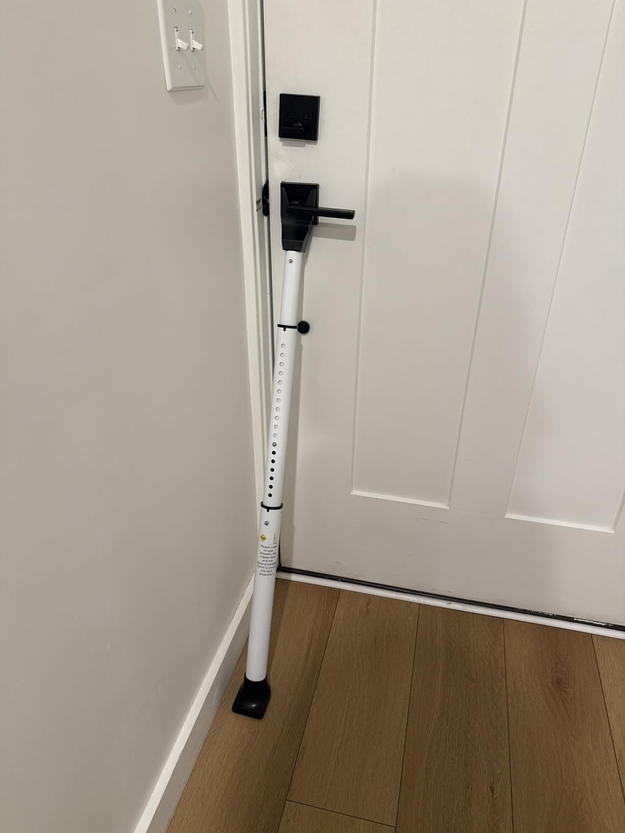 AceMining Upgraded Door Security Bar & Sliding Patio Bar, Heavy Duty Stoppers Adjustable Jammer for Home, Apartment, Travel (1 Pack, White) customer photo 2