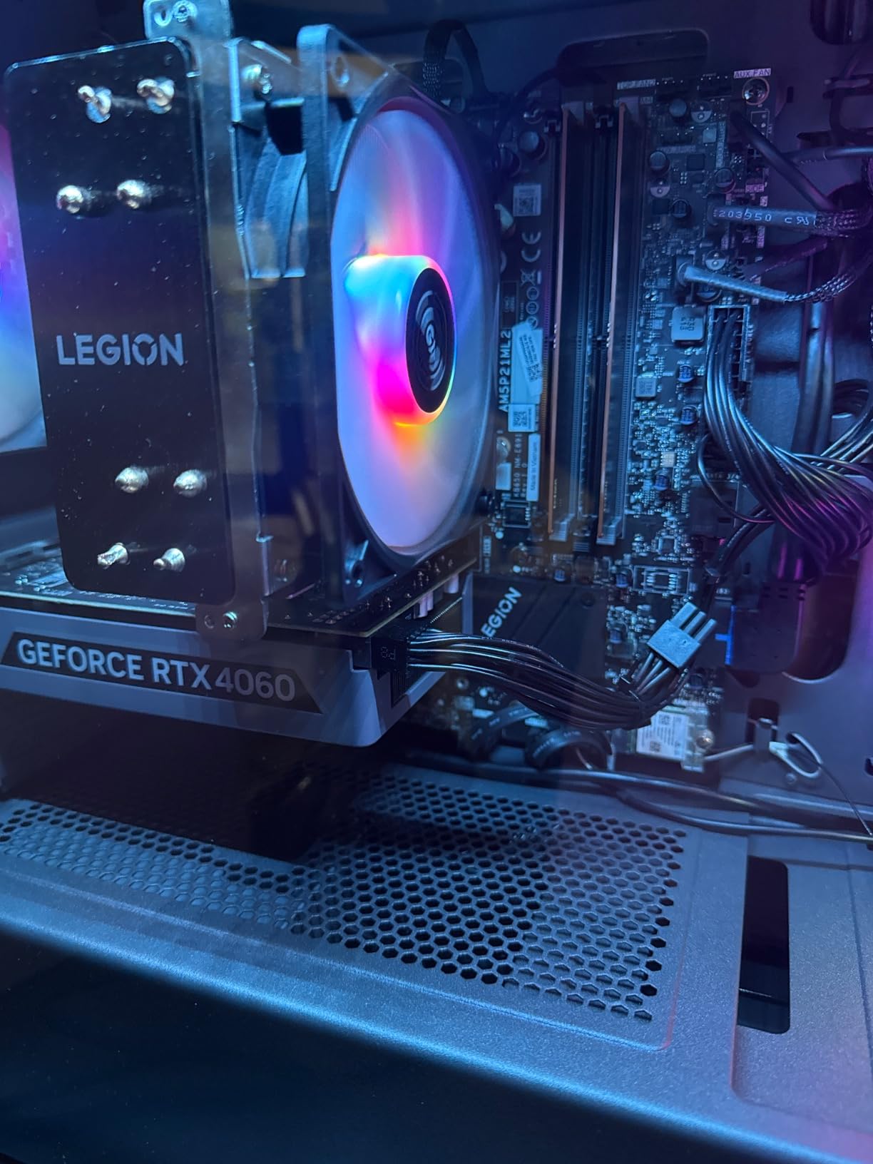Crucial 32GB DDR5 Kit (2x16GB) 5600MHz Desktop Memory UDIMM 288-Pin (CT2K16G56C46U5) customer photo 2