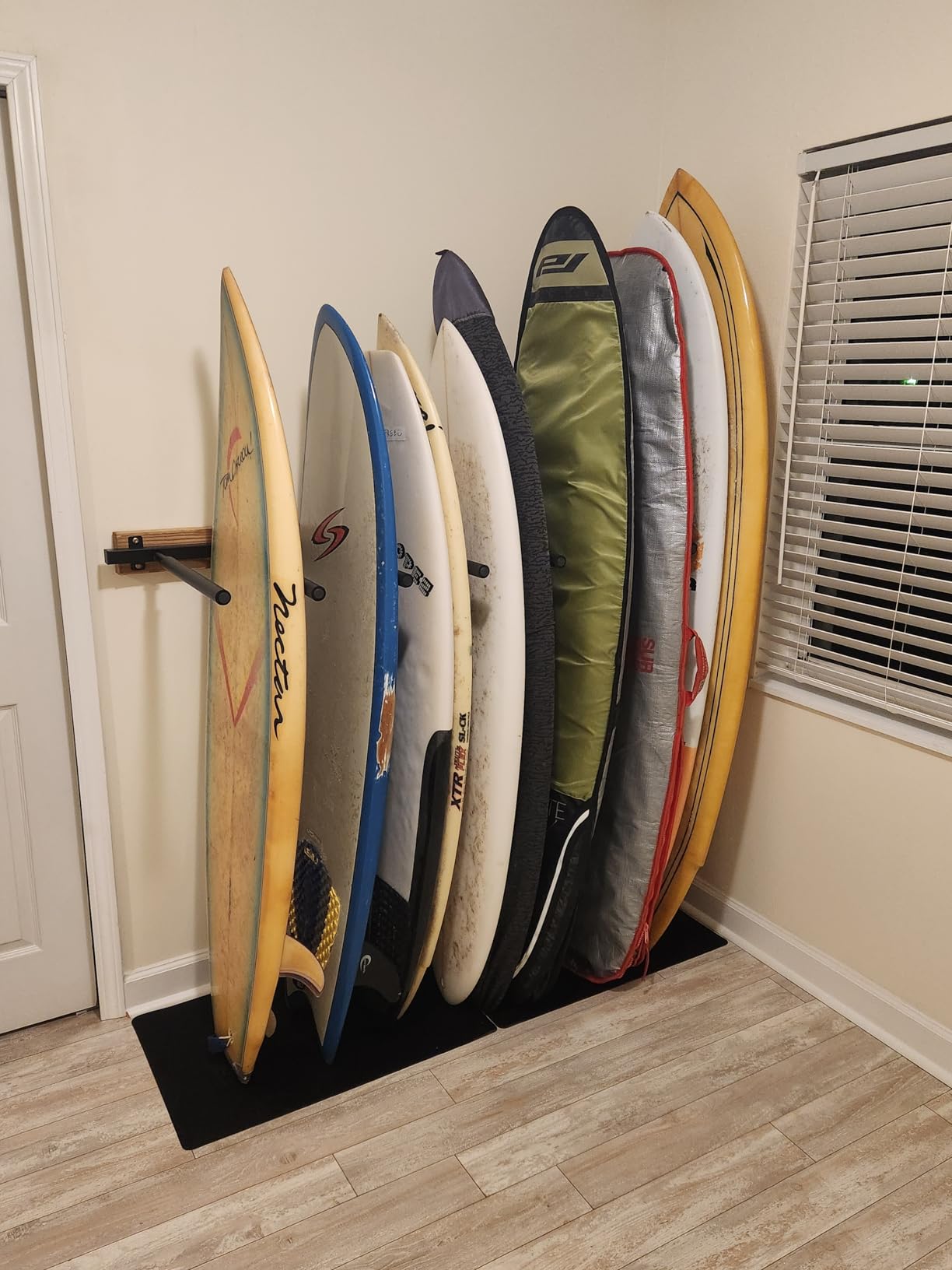 Surfboard Rack Wall Mount 6 Arms/8 Arms, Surfboard Rack for Wall with Rubber Mat, Vertical Paddle Board Storage Holds 6 Boards/8 Boards Storage Mount System at Home and Garage customer photo 1