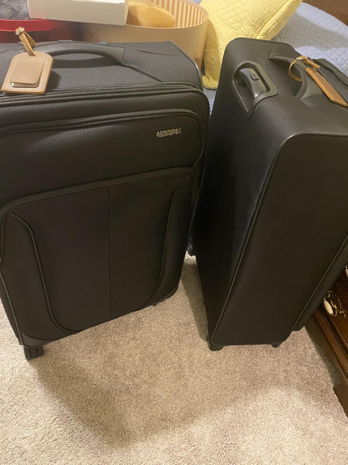 American Tourister 4 KIX 2.0 Expandable Softside Luggage with Spinner Wheels, 20 SPINNER, BLACK customer photo 1