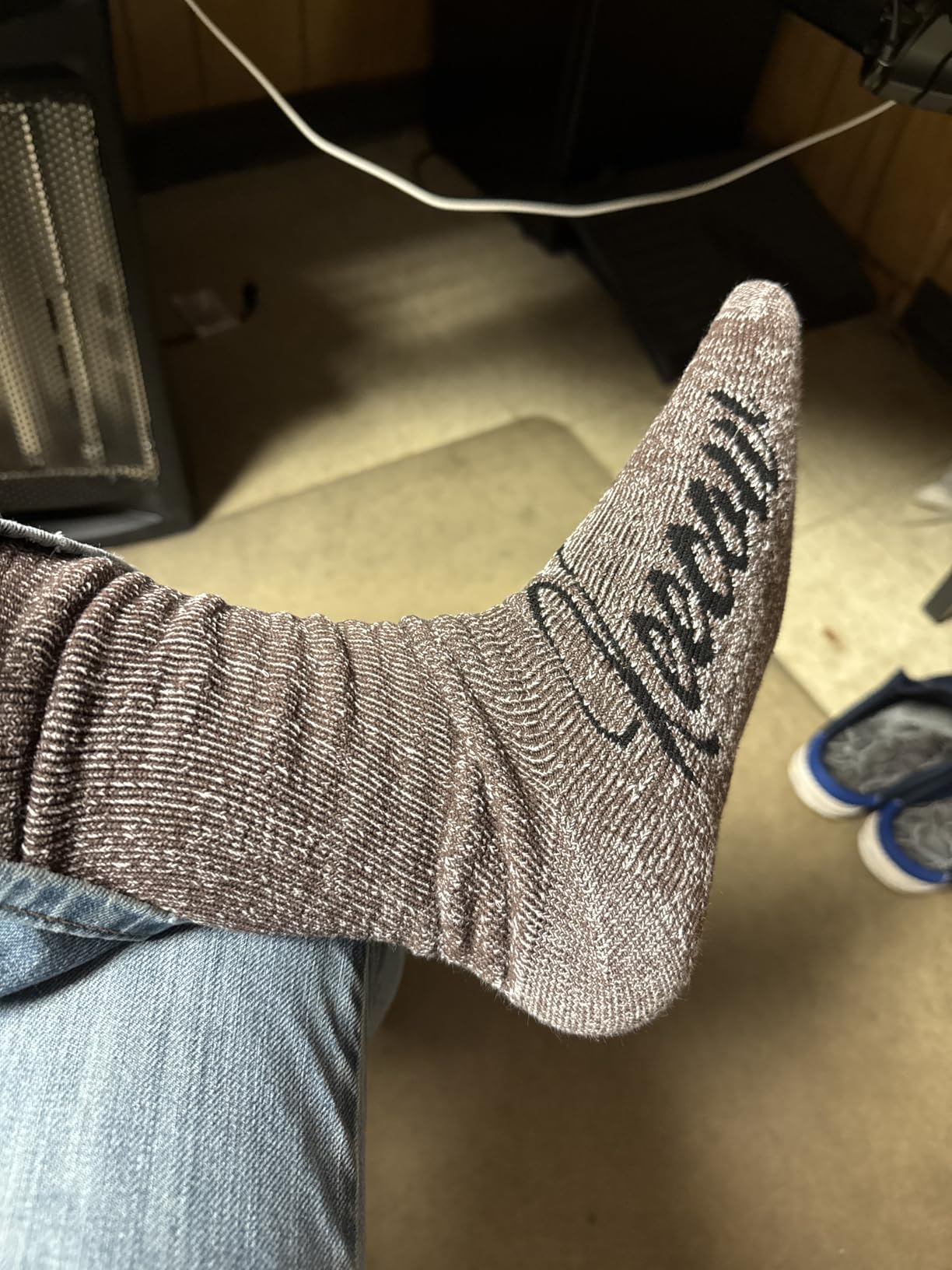 KEECOW Merino Wool Crew Socks For Men & Women, Thermal, Warm, Winter, Cushion, Hiking, Working, Running, 3 Pairs customer photo 1