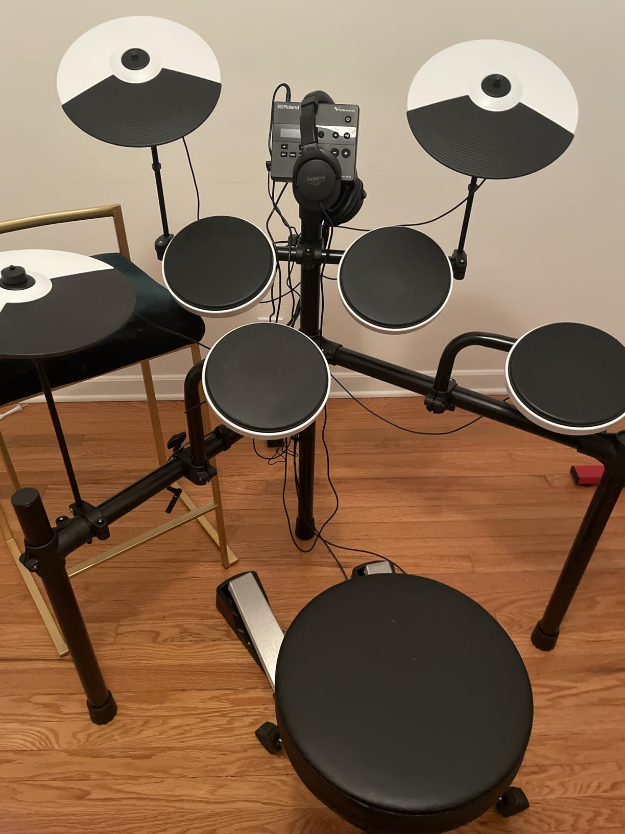 Roland TD-02K V-Drums Entry-Level Compact Electronic Drum Kit with Expressive Playability, Noise-Reducing Features, Height-Adjustable Stand & Optional Bluetooth Expansion | Onboard Coach Function customer photo 1