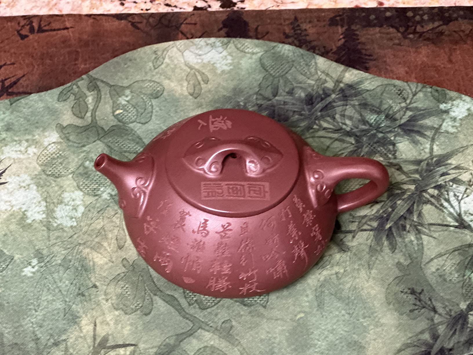 Zisha Teapot, Chinese Yixing Clay Handmade Teapot 8.9 Oz, Infuse Brew Kung Fu Loose Leaf Tea Maker - ruyiShipiao, Purple Clay customer photo 2