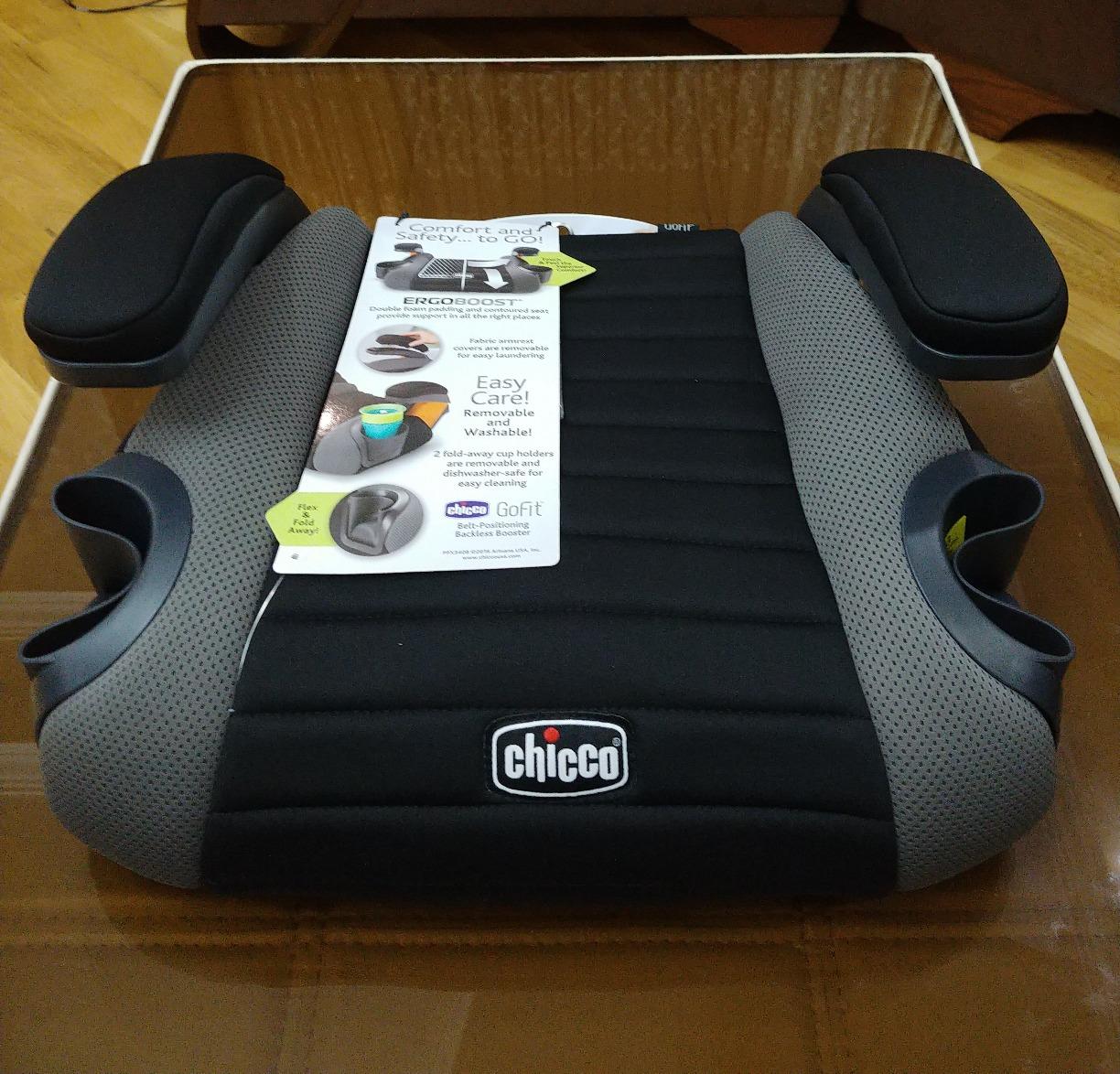 Chicco GoFit ClearTex Backless Booster Car Seat, Travel Booster Seat for Car, Portable Car Booster Seat for Children at Least 4 Years Old and 40-110 lbs., Shadow/Black customer photo 1