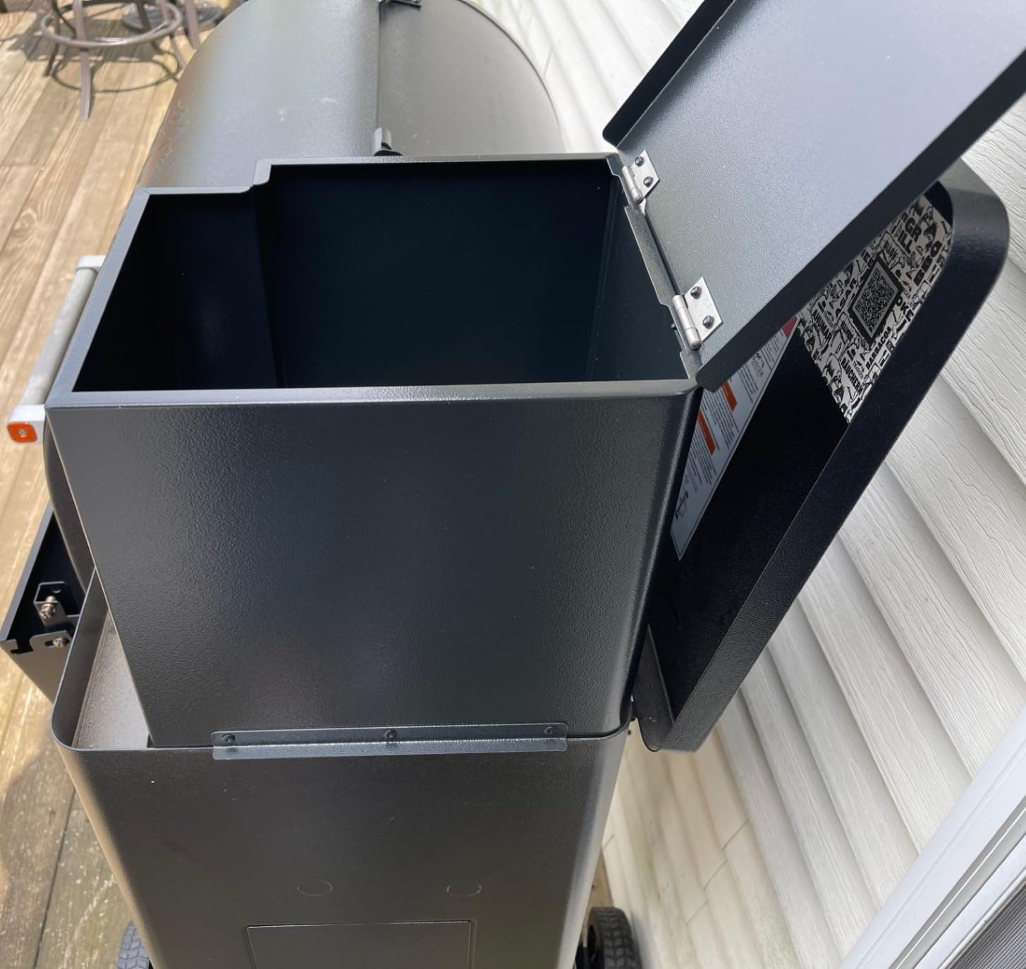 Stanbroil Pellet Hopper Extension for Traeger Ironwood 650/885 Pellet Grills, Grill Accessories for Traeger Pellet Smoker - Black customer photo 2