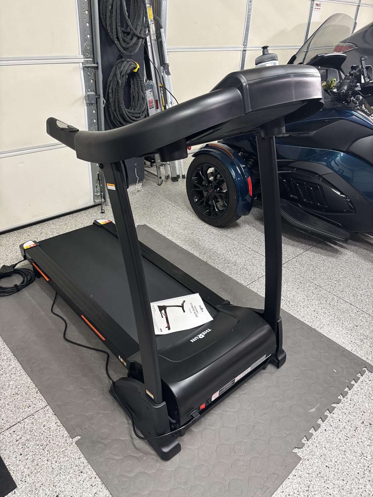 THERUN Incline Treadmill, Treadmills for Running and Walking, 300 lbs Weight Capacity Folding Treadmill with 0-15% Auto Incline, Wide Belt, 3.5 HP customer photo 1