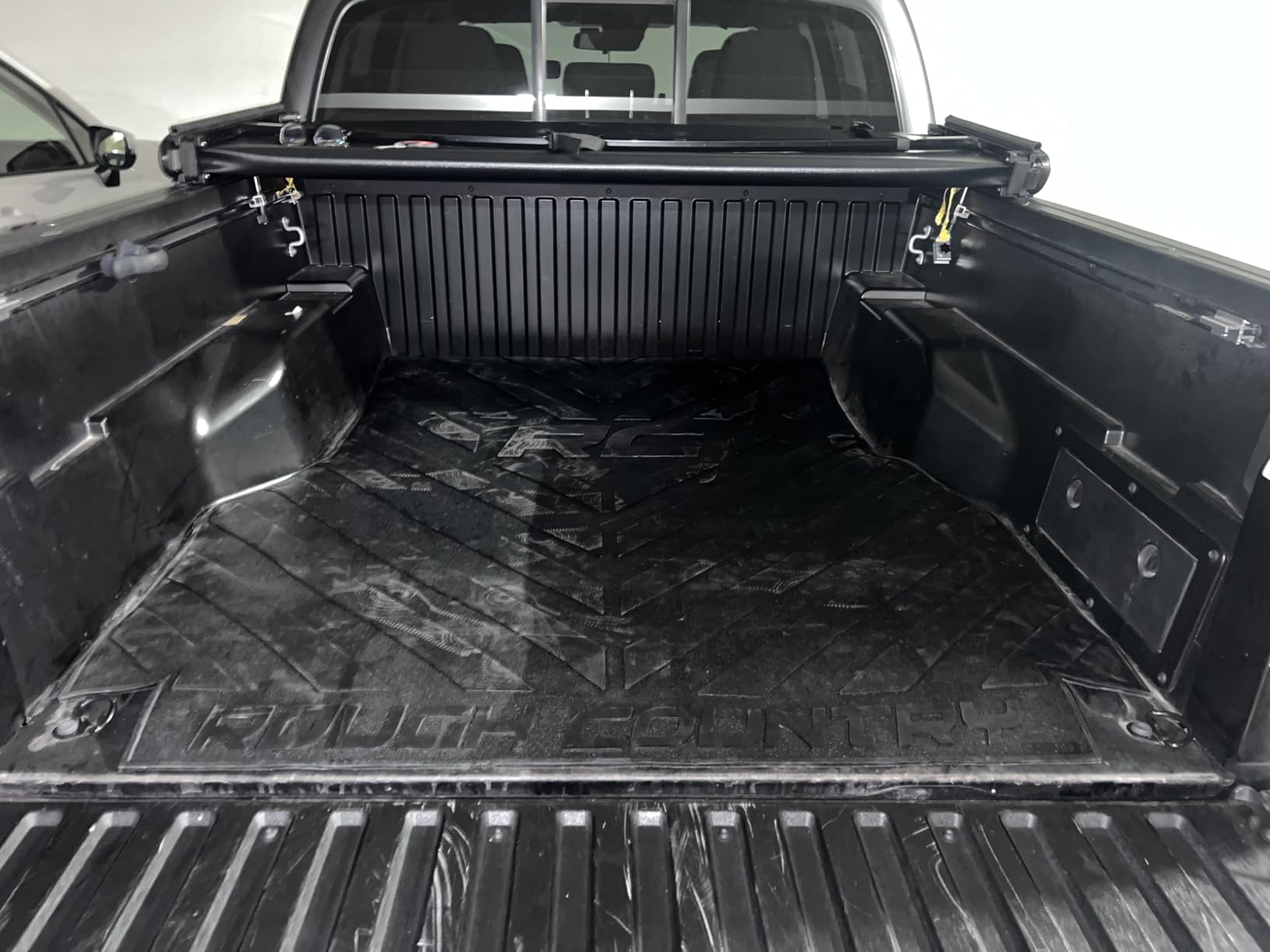 Rough Country Truck Bed Mat for Toyota Tacoma (2005-2023) - Fits 5' Bed, Tear-Resistant Heavy-Duty Rubber, Non-Slip Protection customer photo 1